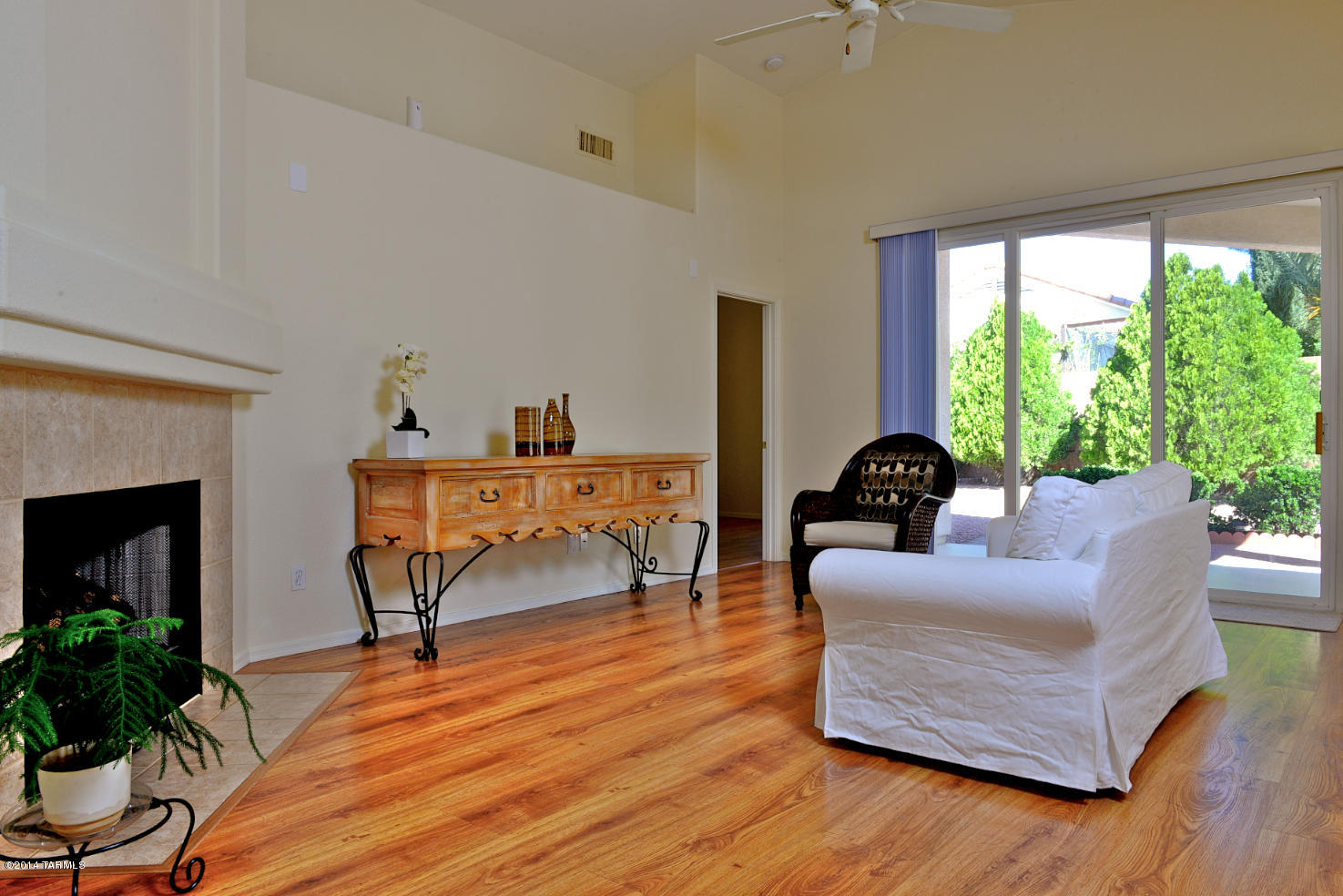 12138 N Seasons Loop