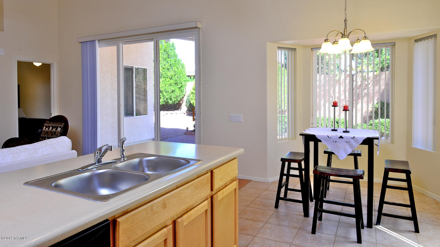 12138 N Seasons Loop