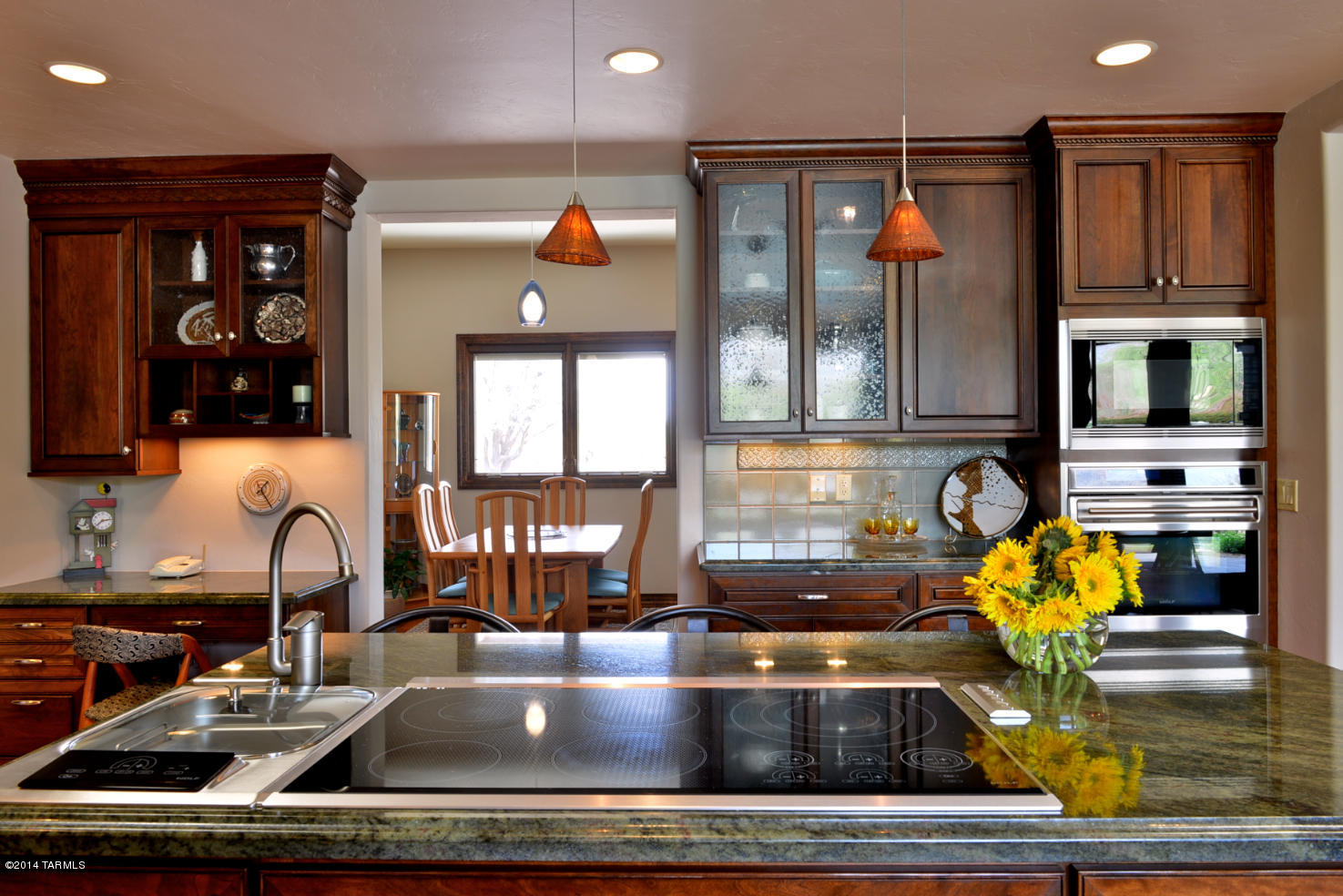 861 E Placita De Arnoldo