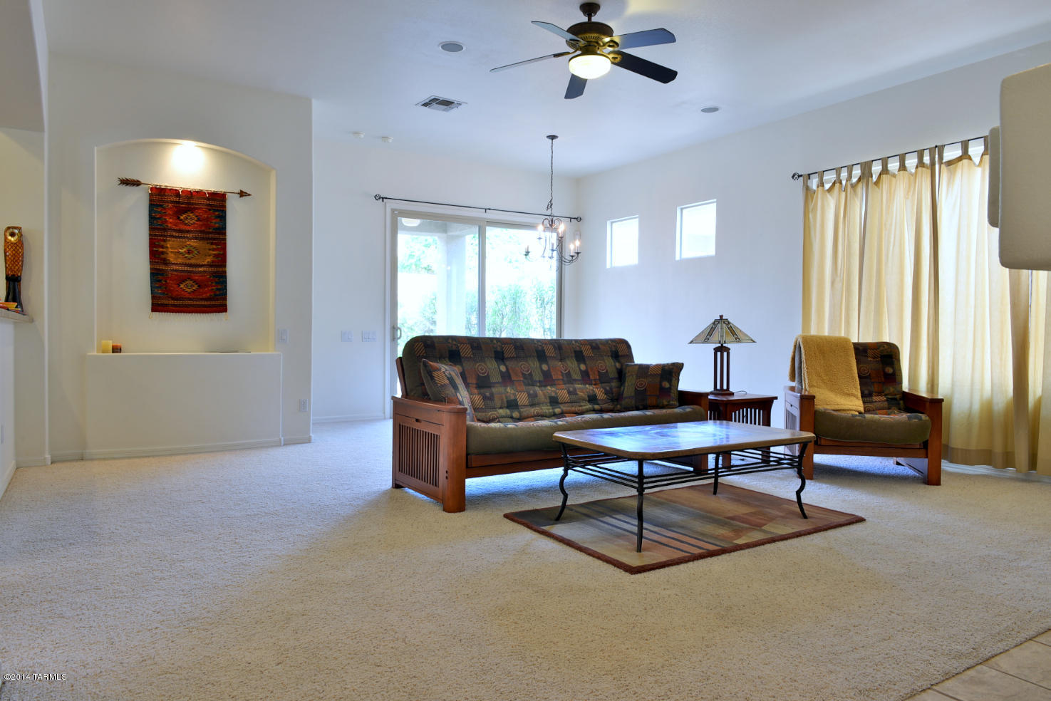 988 W Leatherleaf Drive