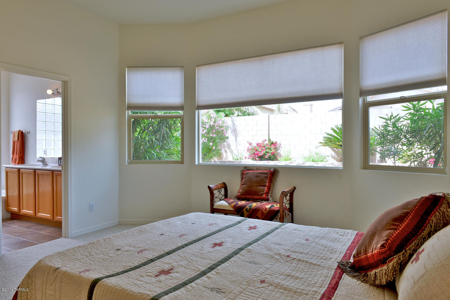 988 W Leatherleaf Drive