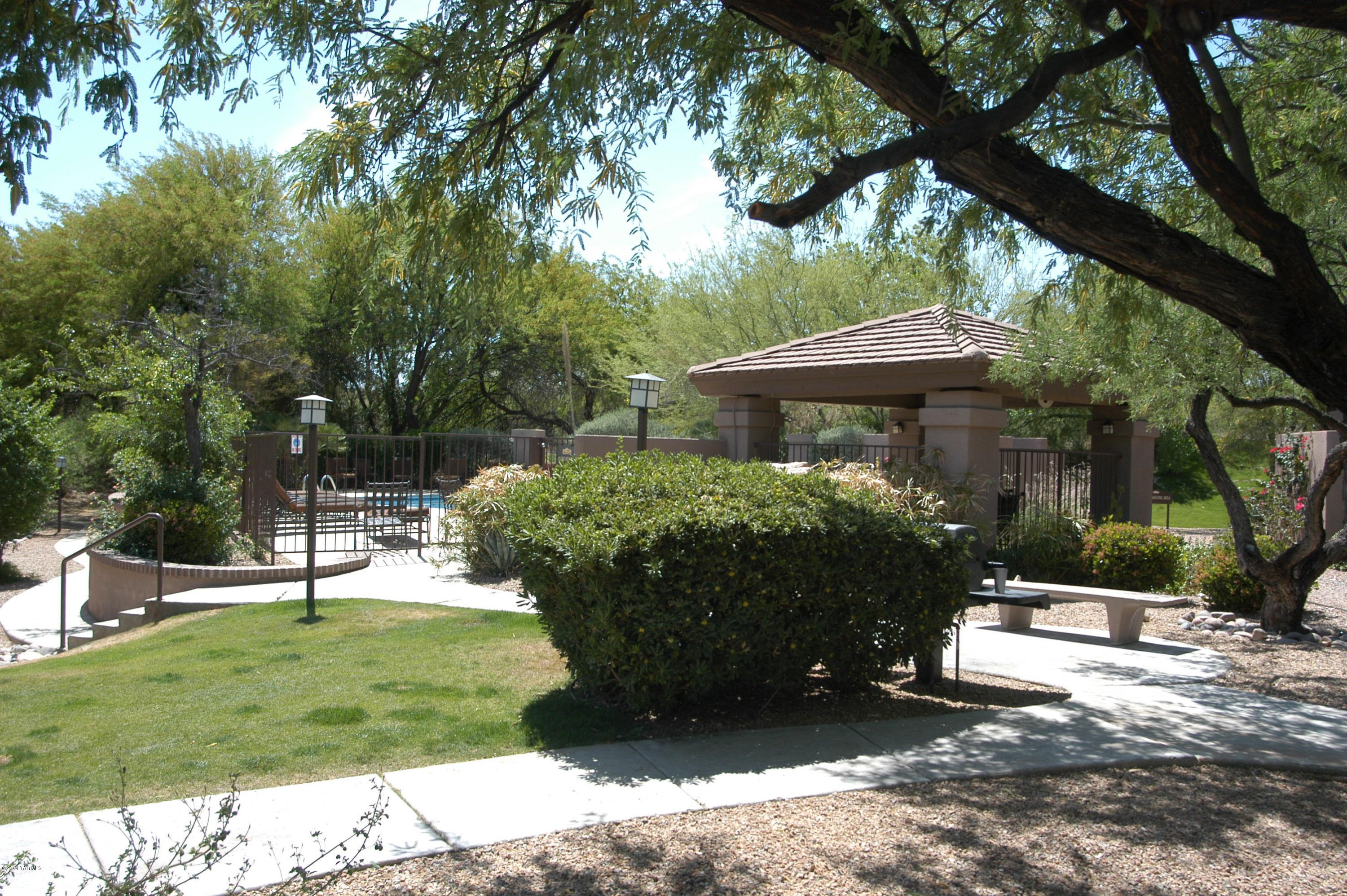 5855 N Kolb Road Unit: 9105w