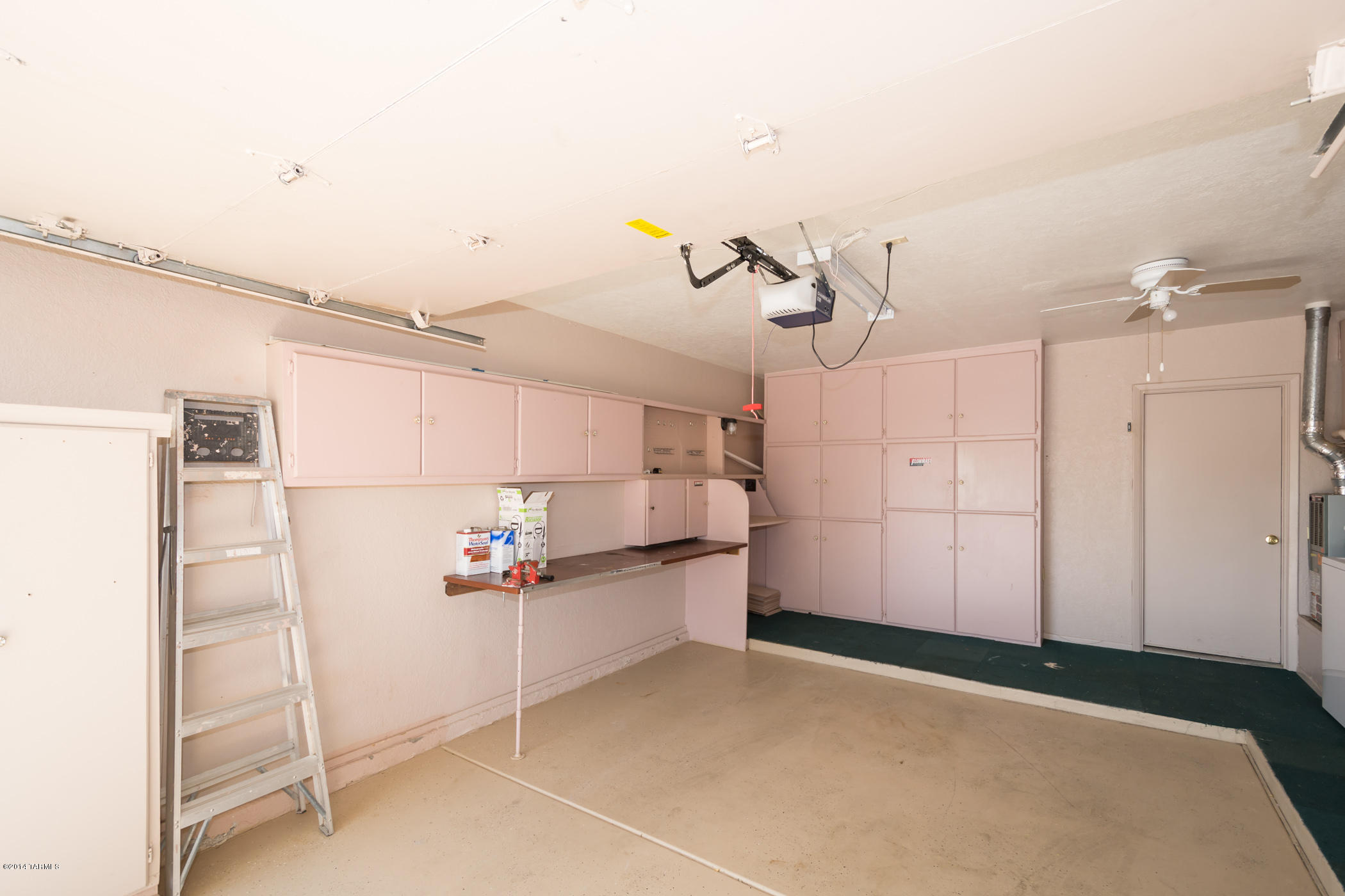 4224 W Pyracantha Drive