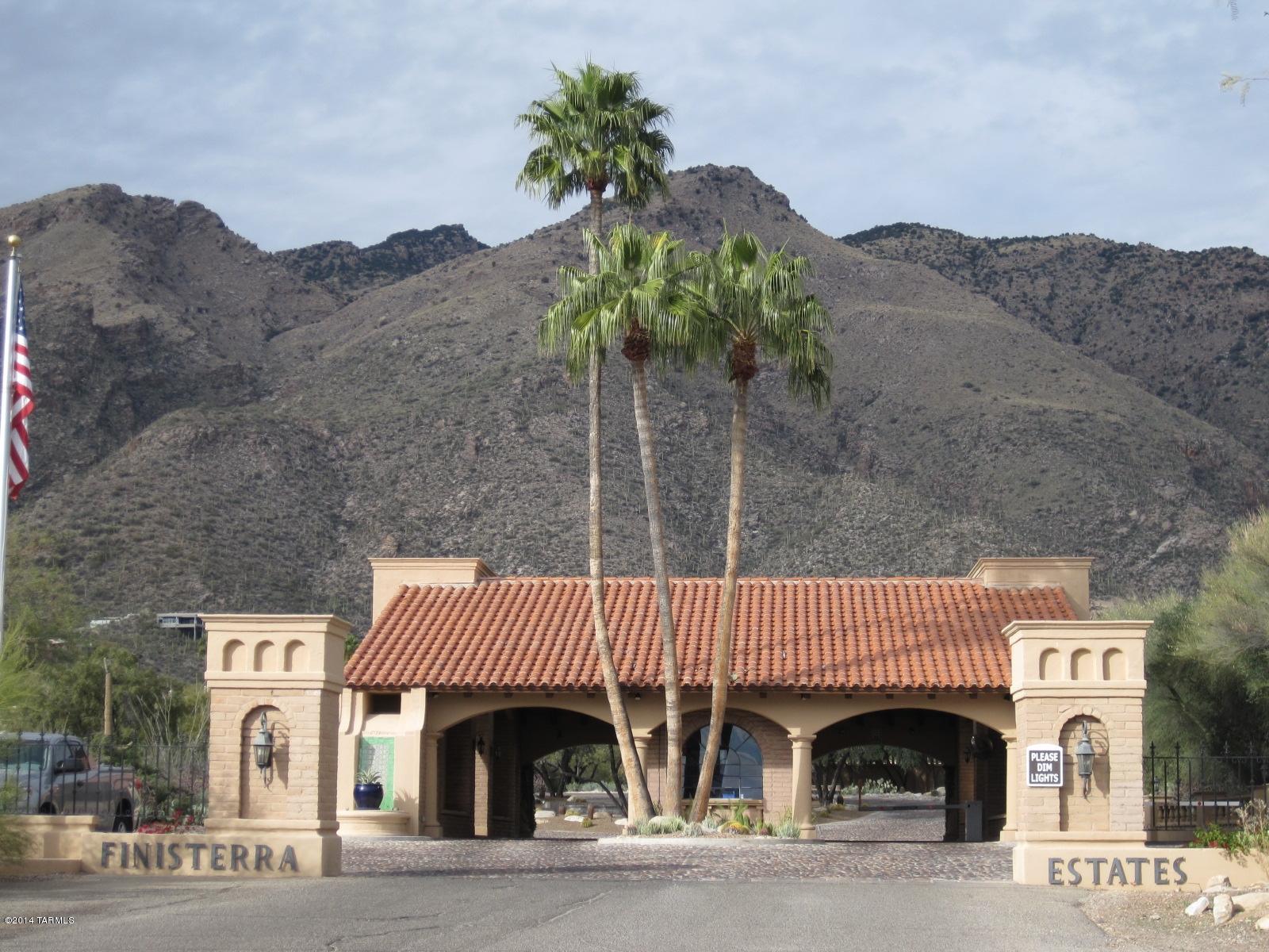 6724 N Chapultapec Circle