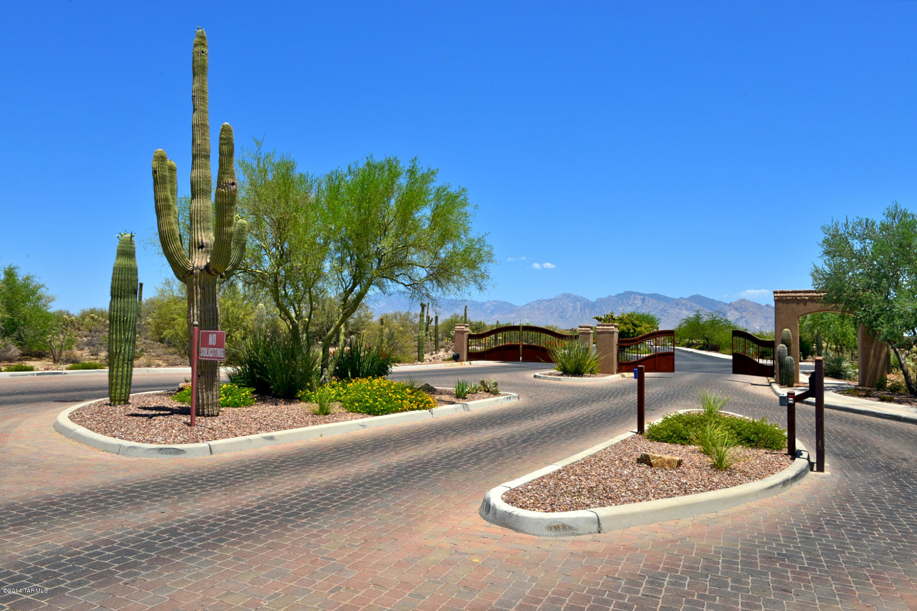 11293 N Adobe Village Place