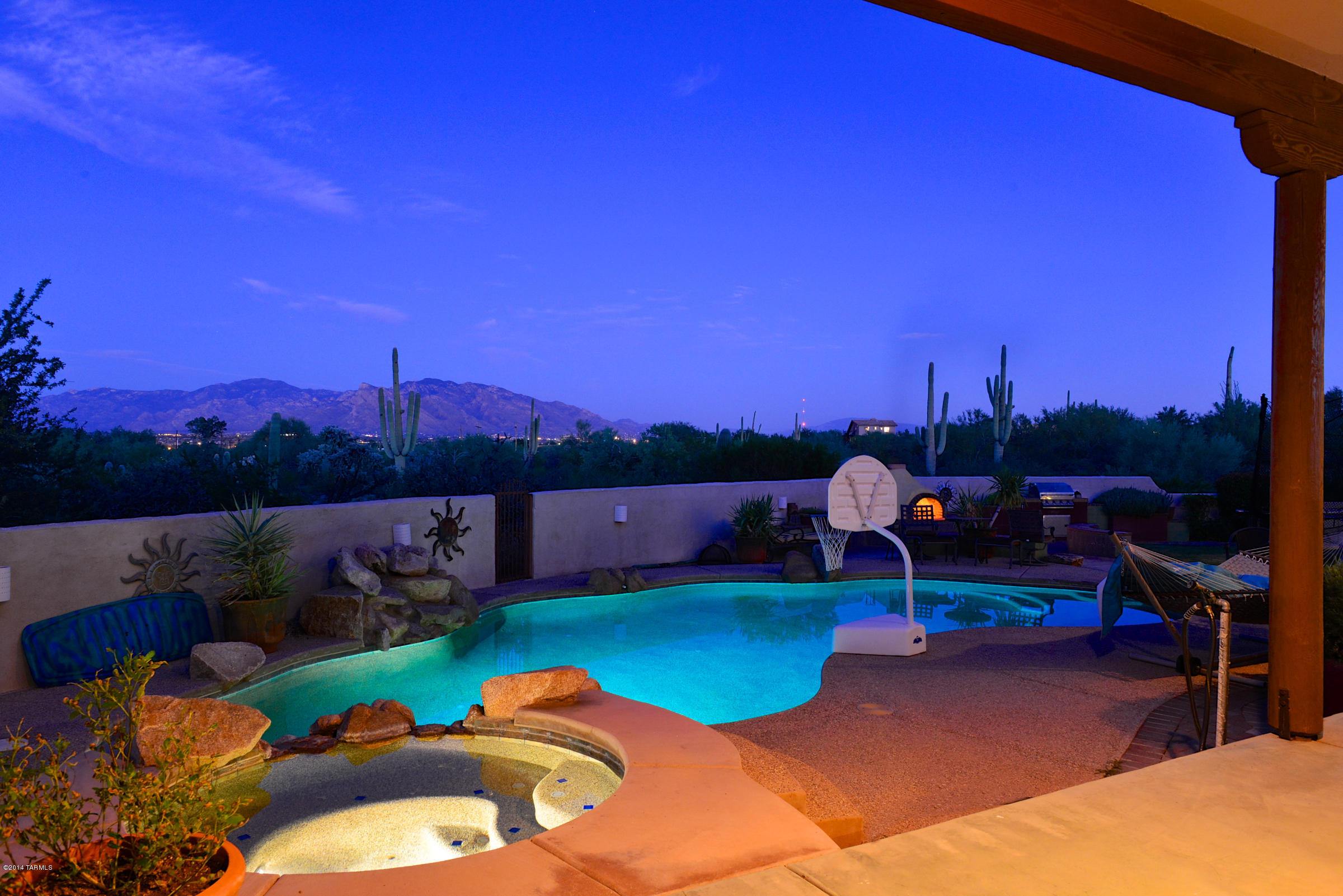 7020 N Bobcat Ridge Trail