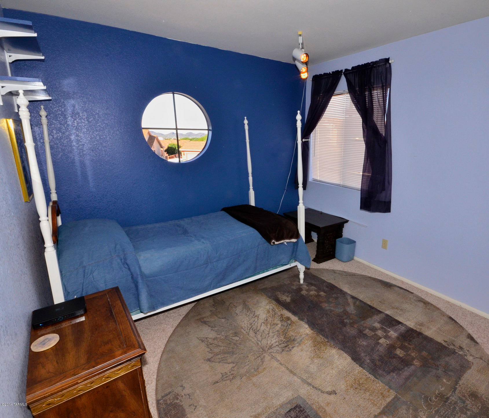 9182 N Alabaster Place