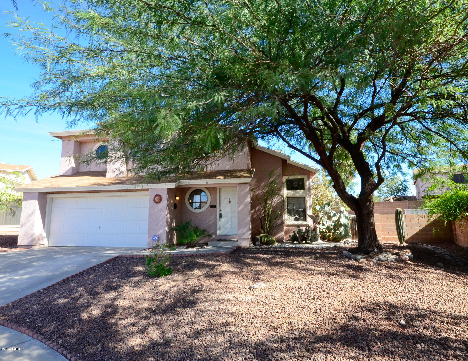 9182 N Alabaster Place