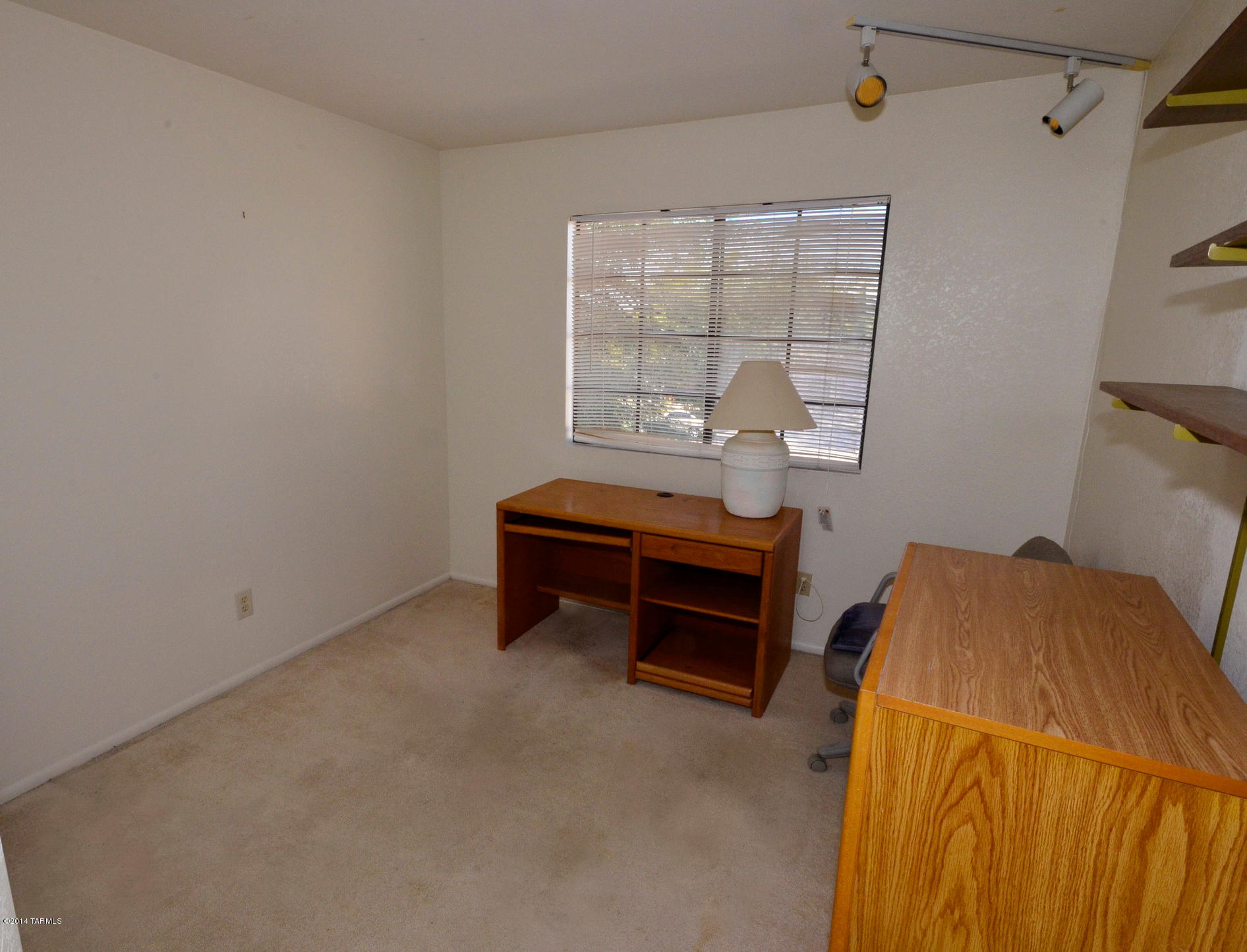 9182 N Alabaster Place