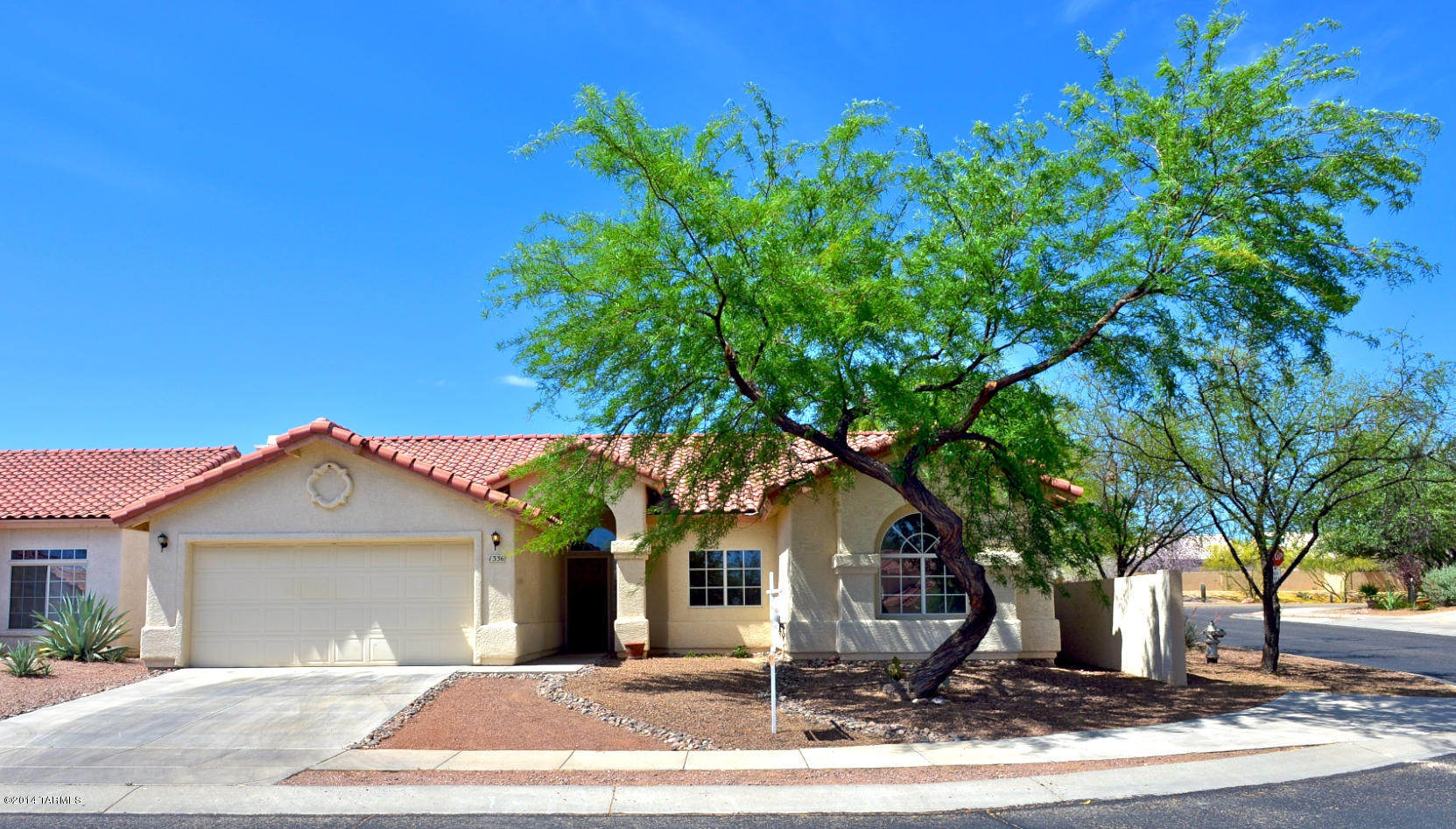 1336 W Valley Ridge Place