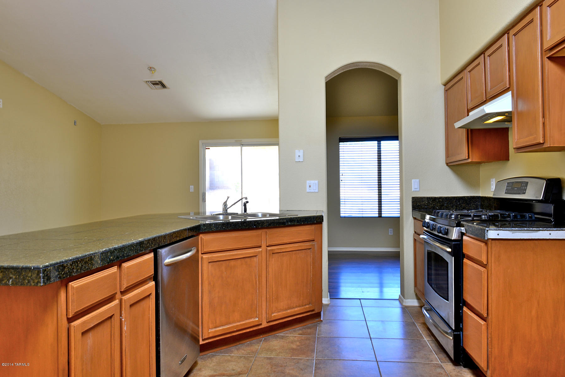 1336 W Valley Ridge Place