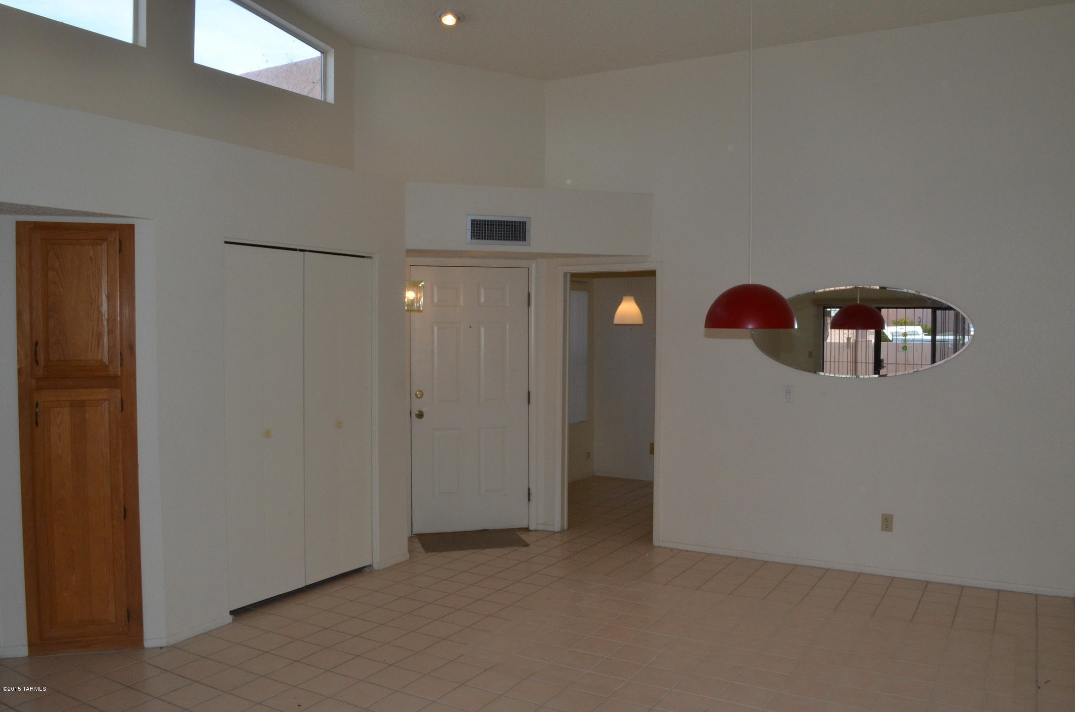 8590 E Pembrook Drive