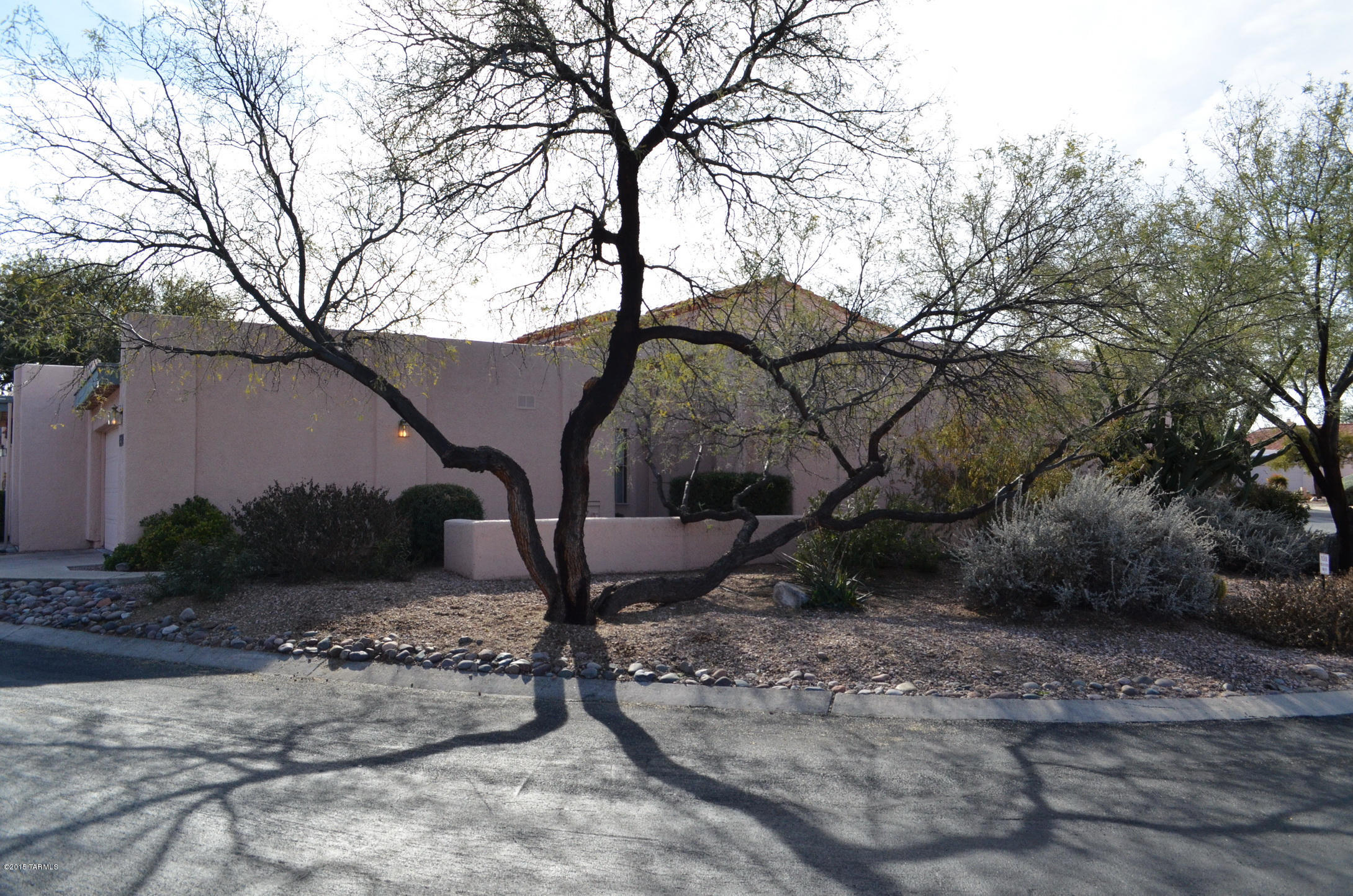 8590 E Pembrook Drive