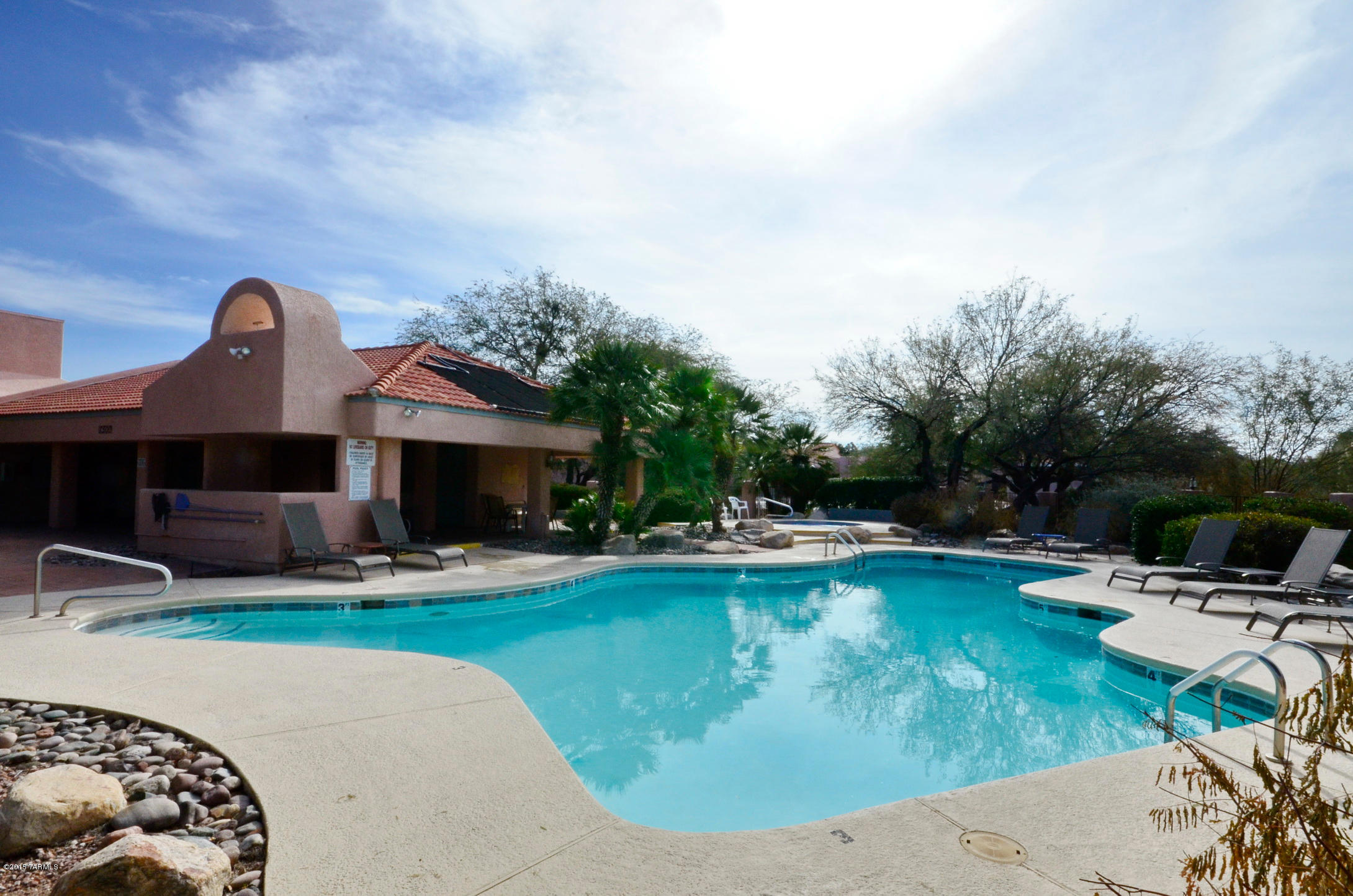 8590 E Pembrook Drive