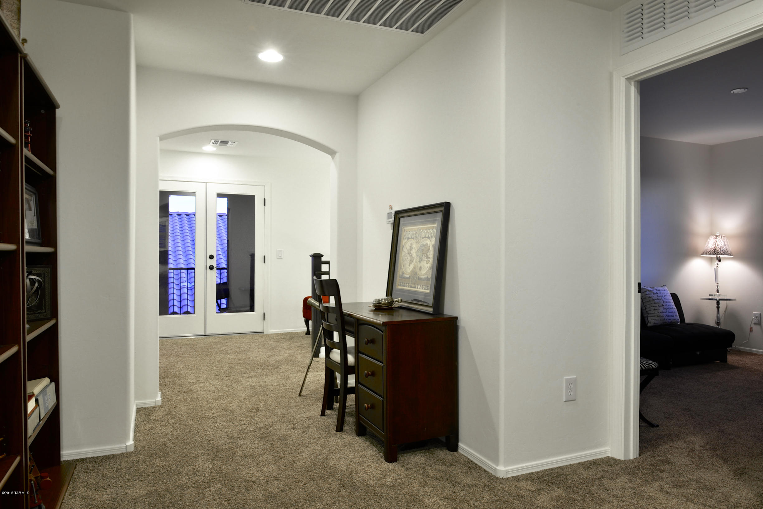 3428 W Tailfeather Drive