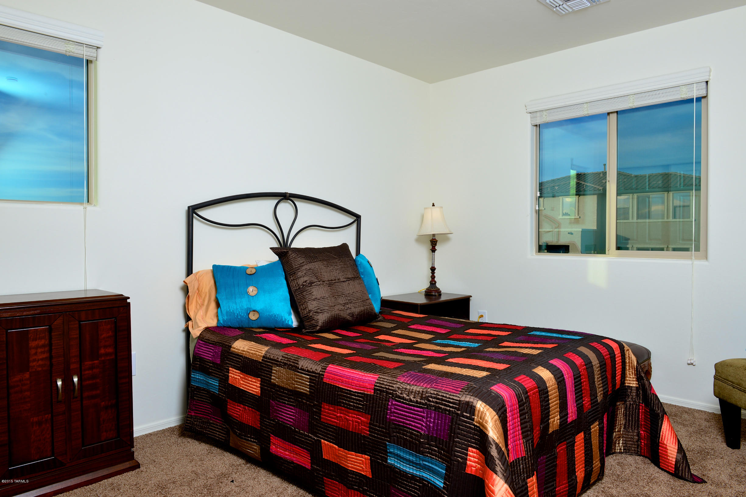 3428 W Tailfeather Drive