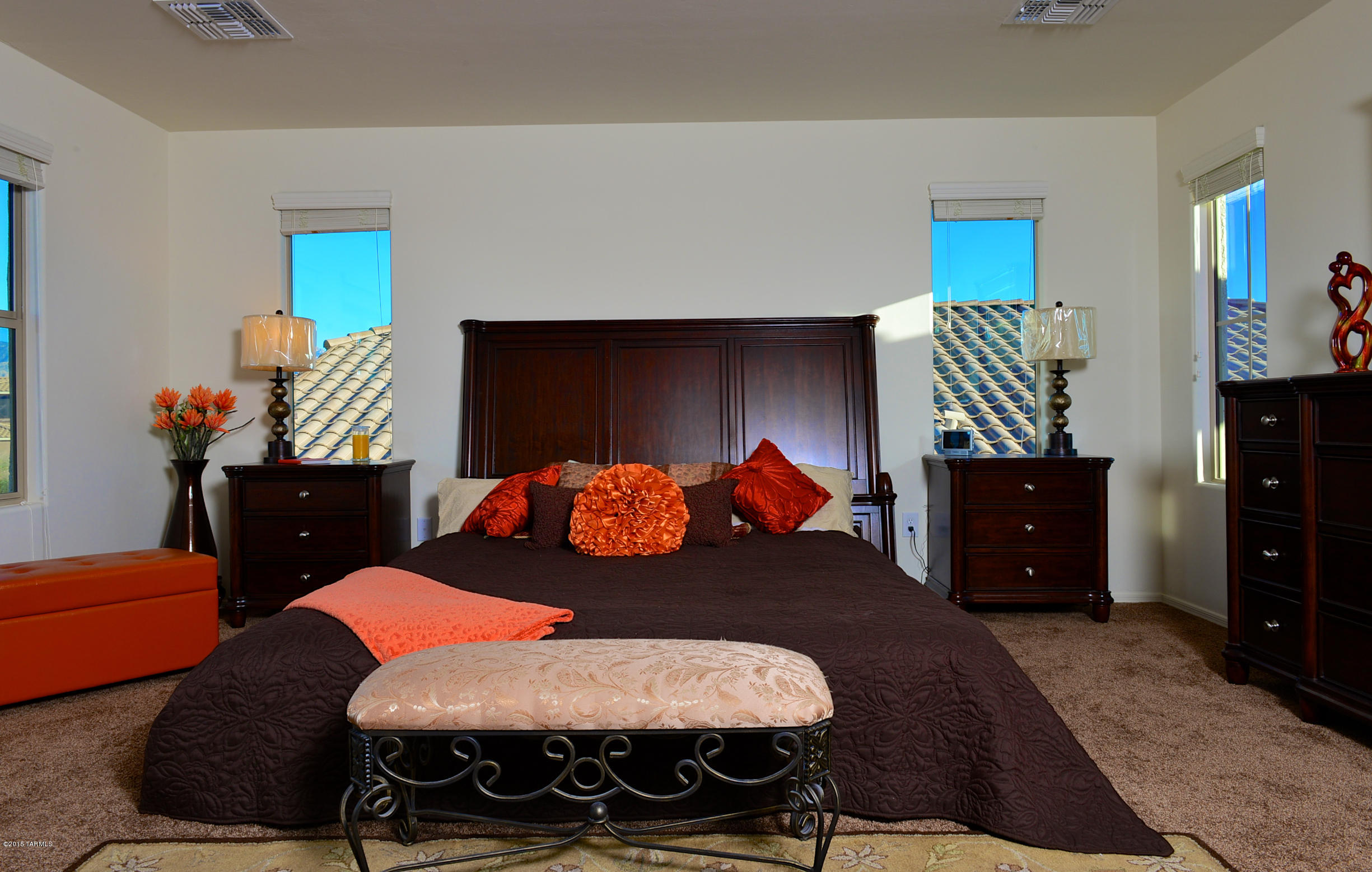 3428 W Tailfeather Drive