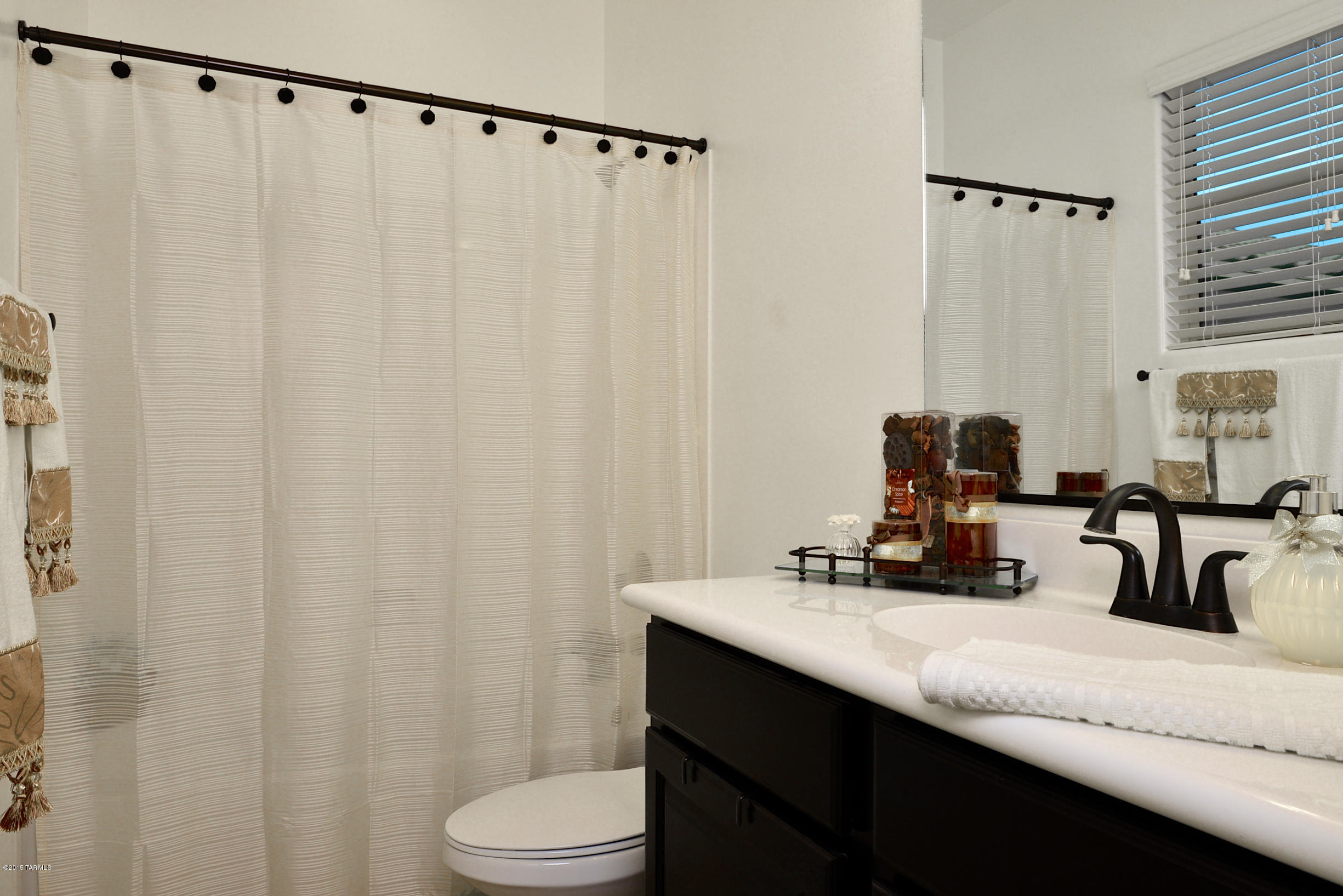 3428 W Tailfeather Drive