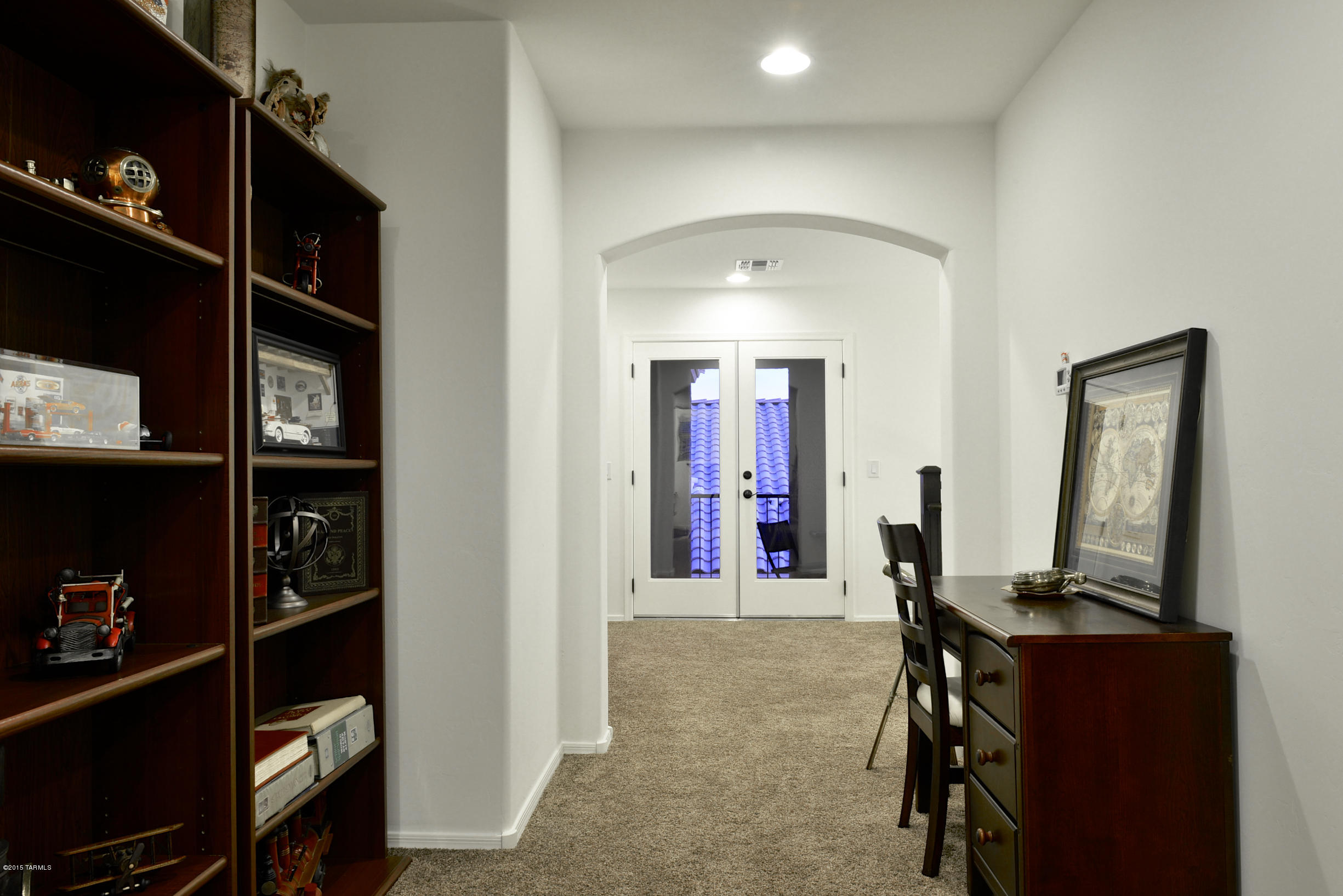 3428 W Tailfeather Drive