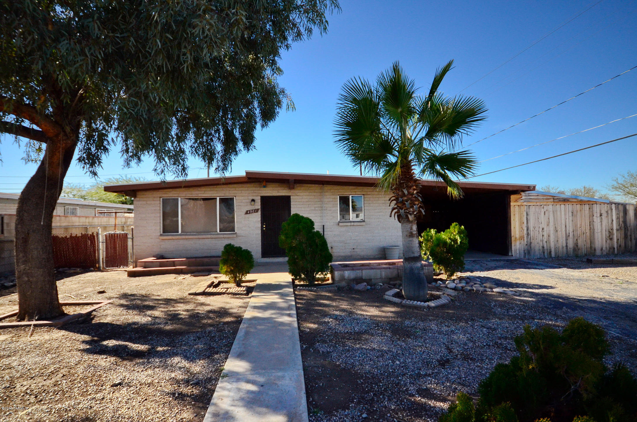 4981 N La Cholla Boulevard