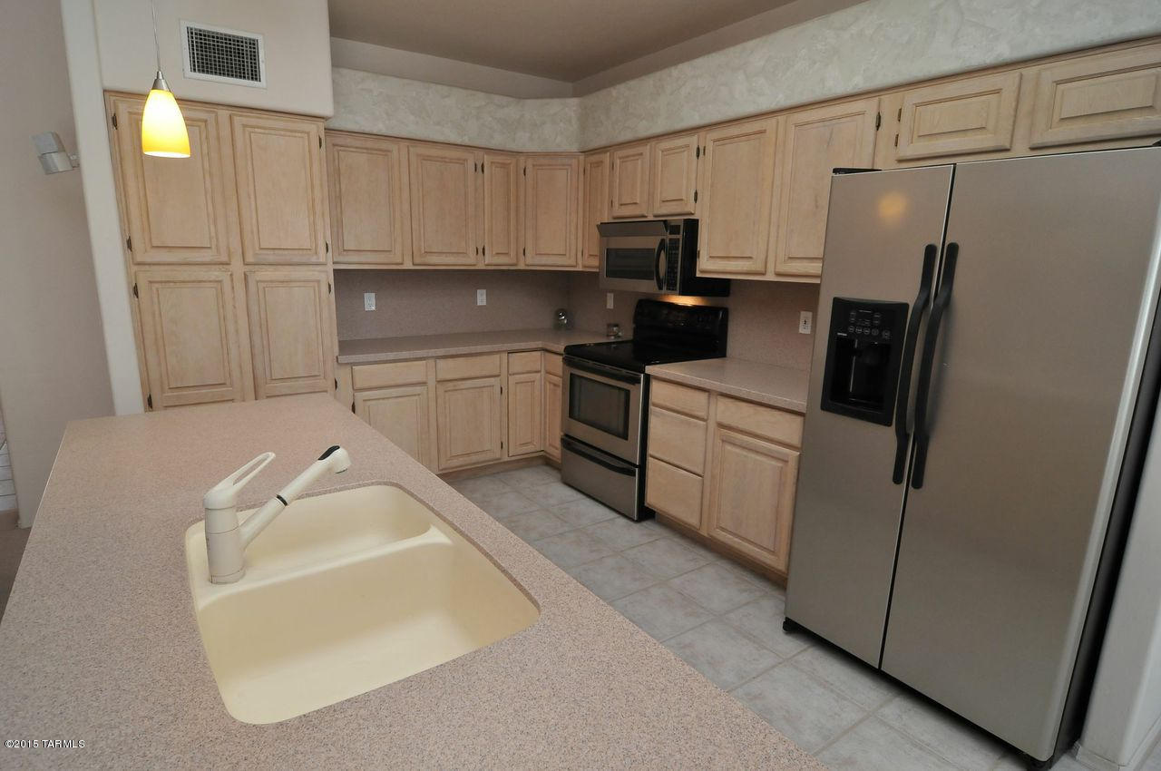 9911 N Sumter Creek Place