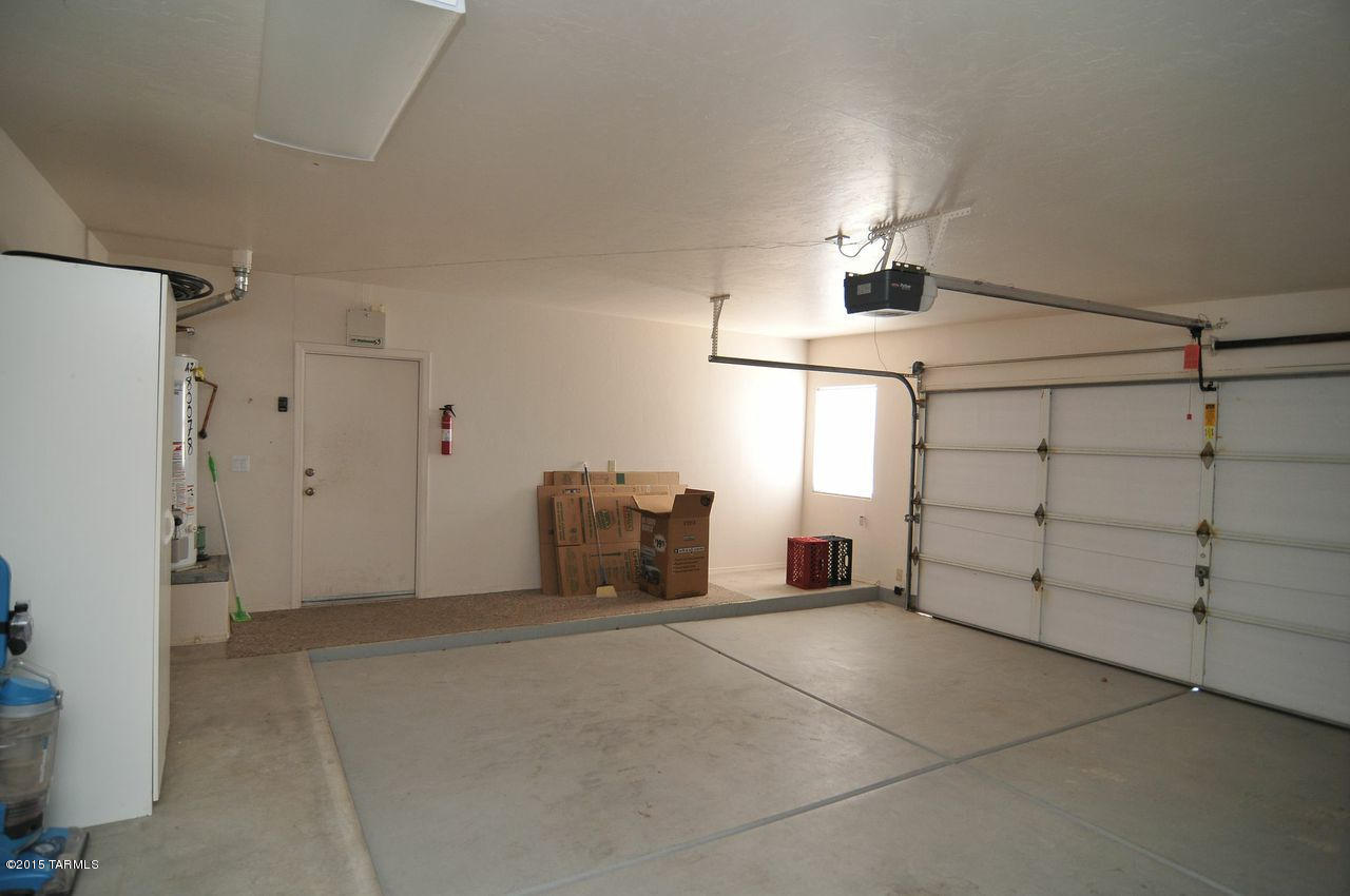 9911 N Sumter Creek Place