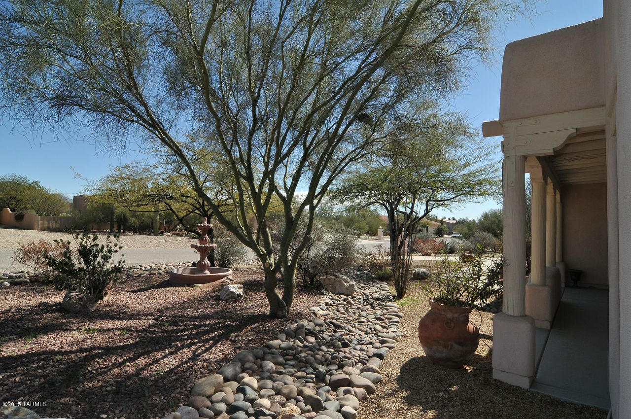 9911 N Sumter Creek Place