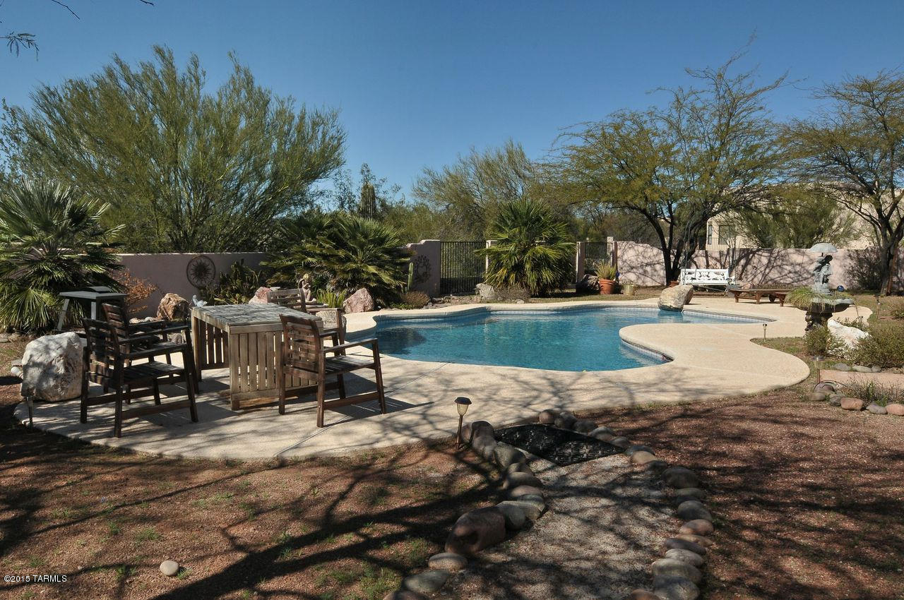 9911 N Sumter Creek Place