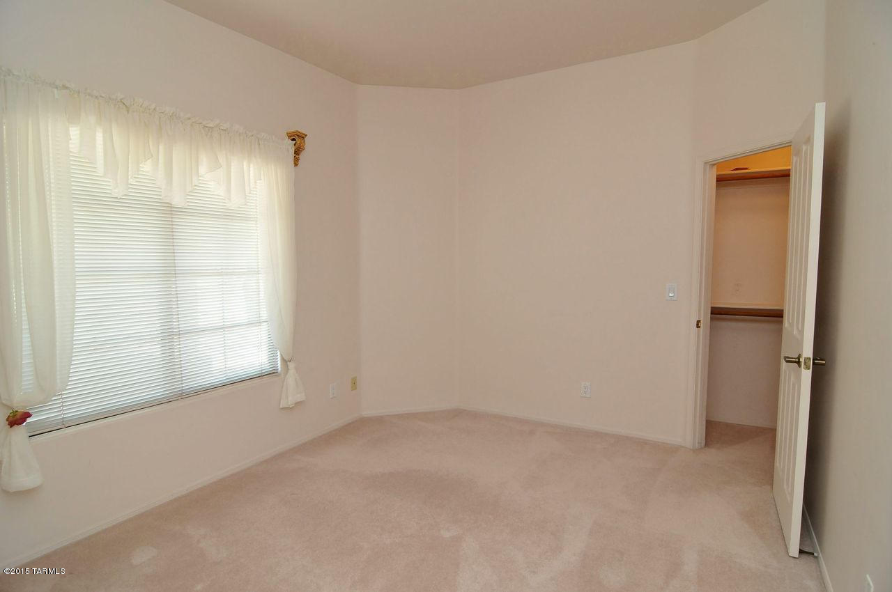 9911 N Sumter Creek Place