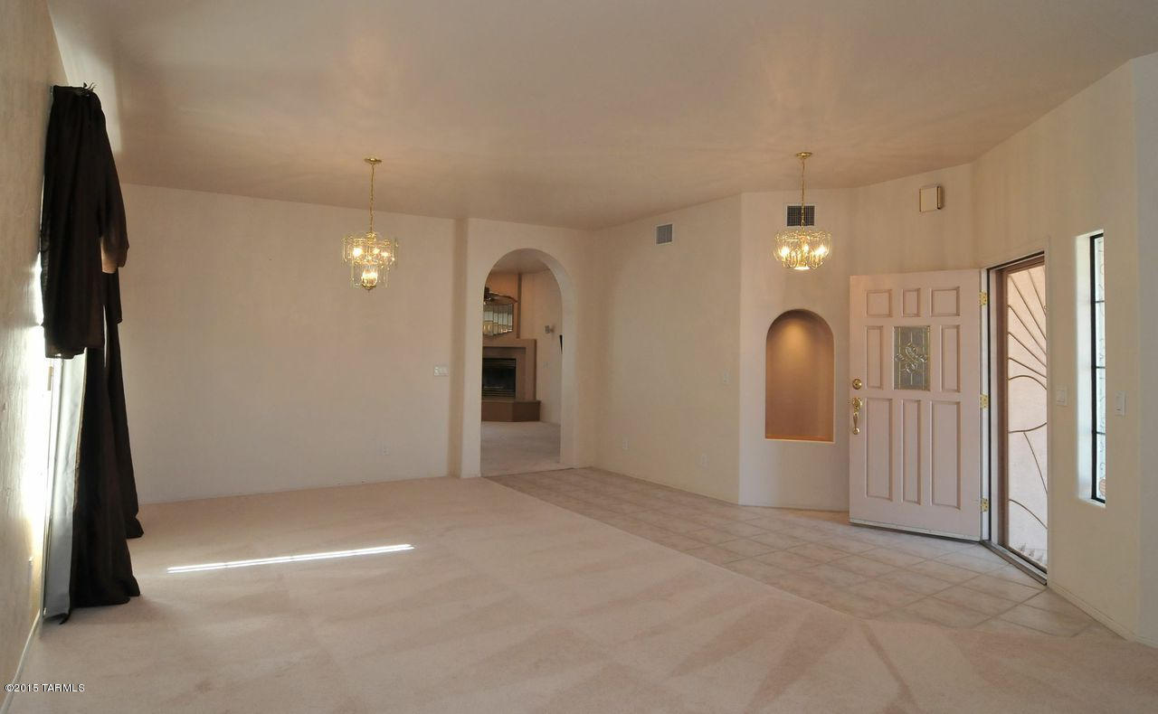 9911 N Sumter Creek Place