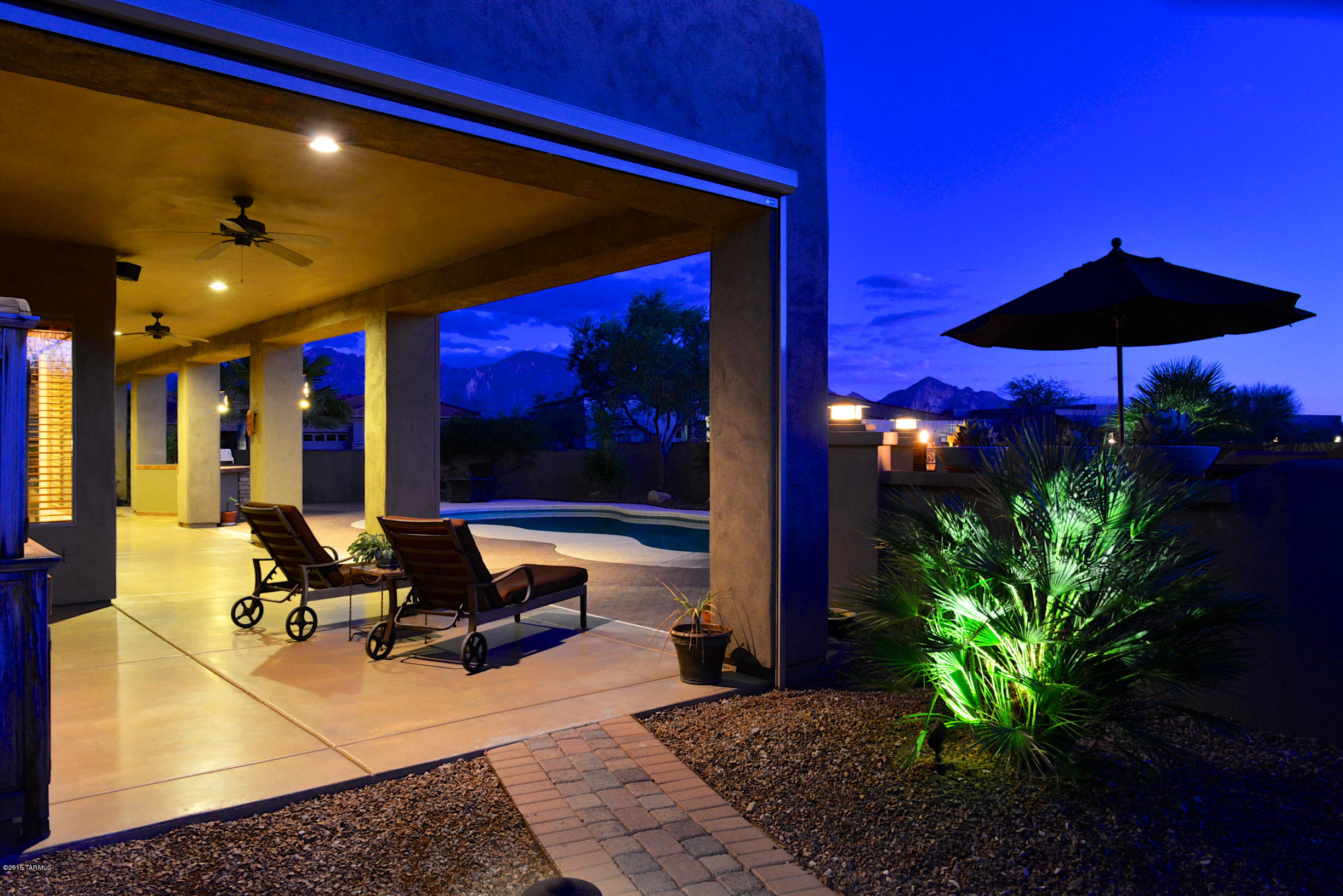 673 W Bright Canyon Drive