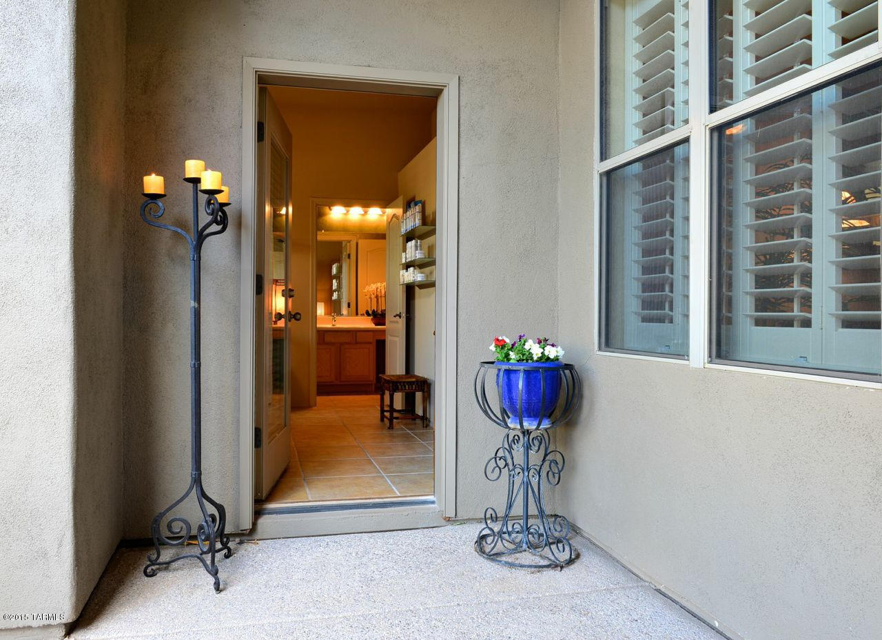 673 W Bright Canyon Drive