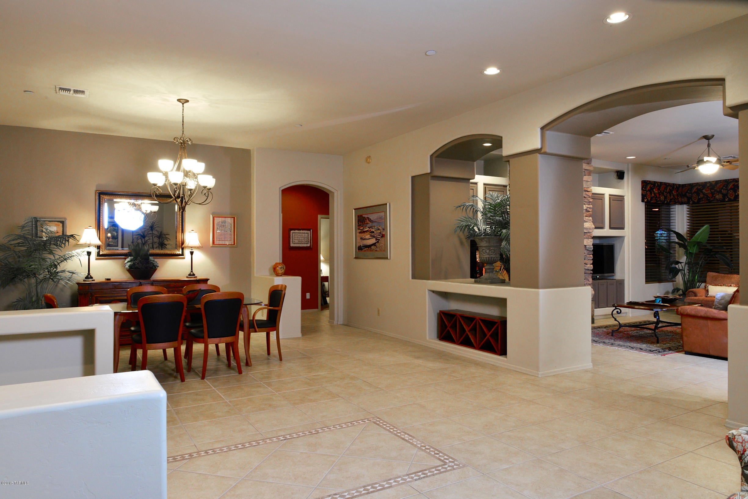 673 W Bright Canyon Drive