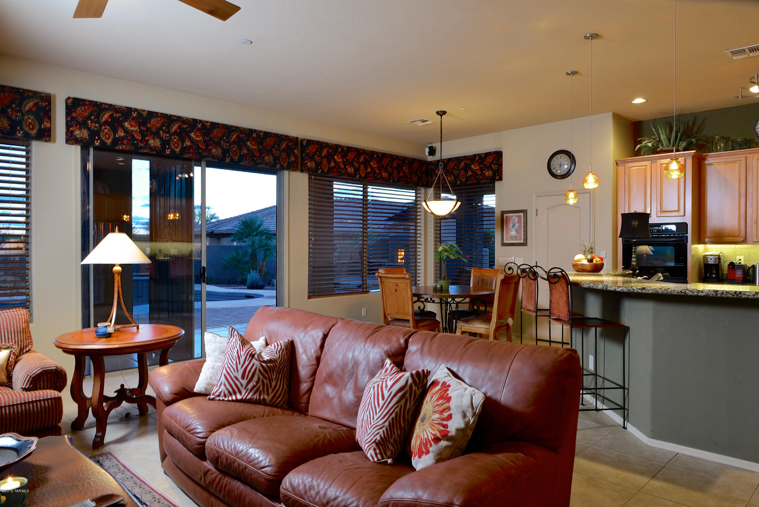 673 W Bright Canyon Drive