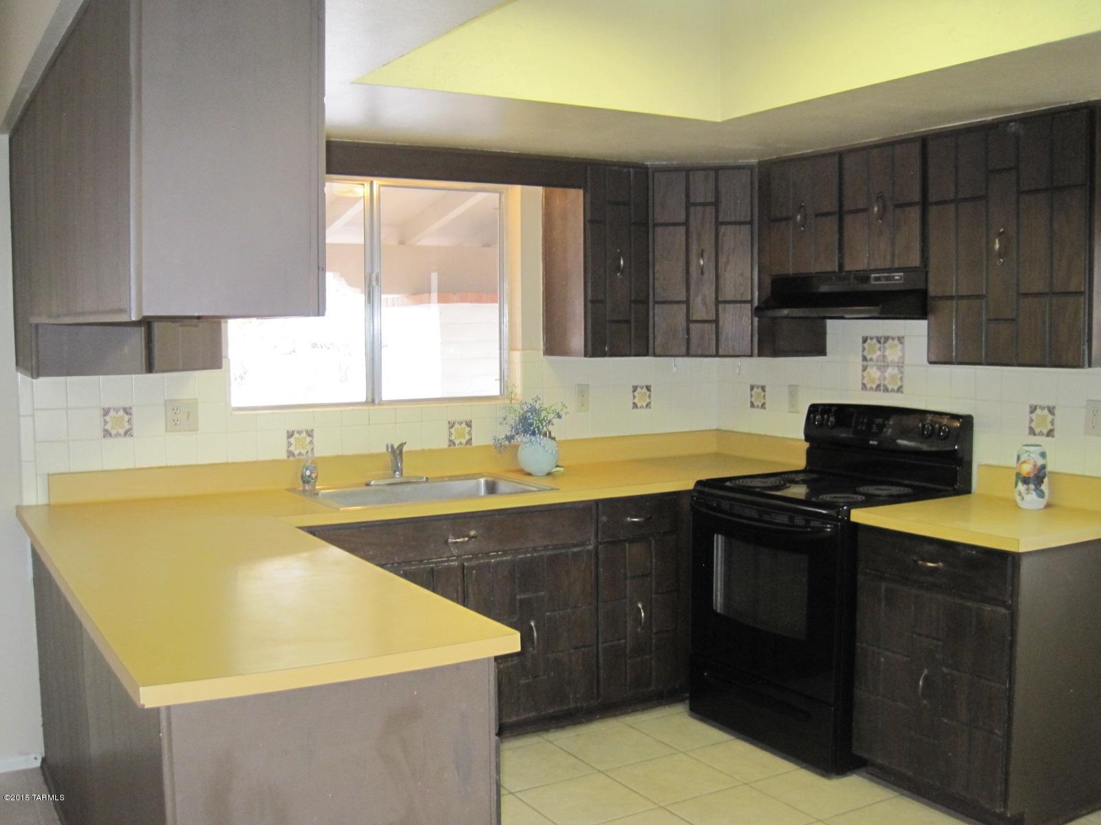 4445 N Avenida De Paz