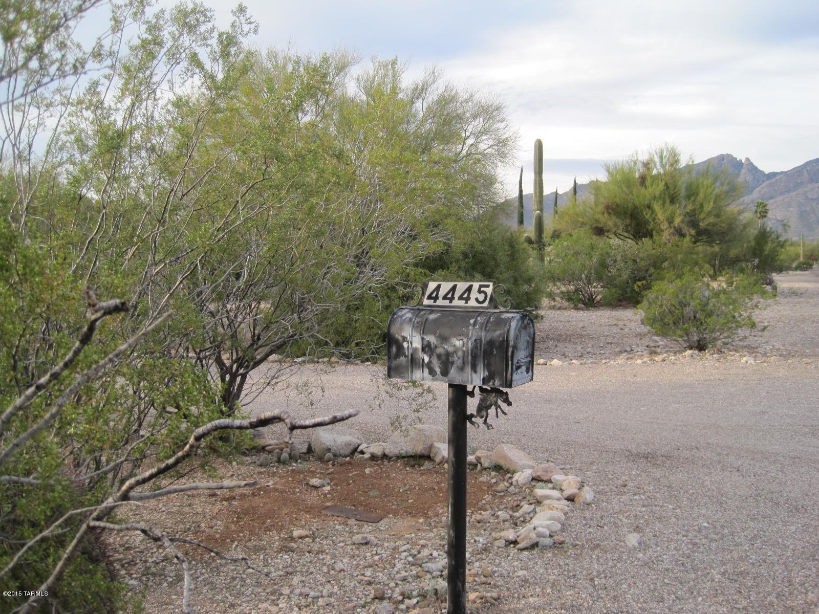 4445 N Avenida De Paz