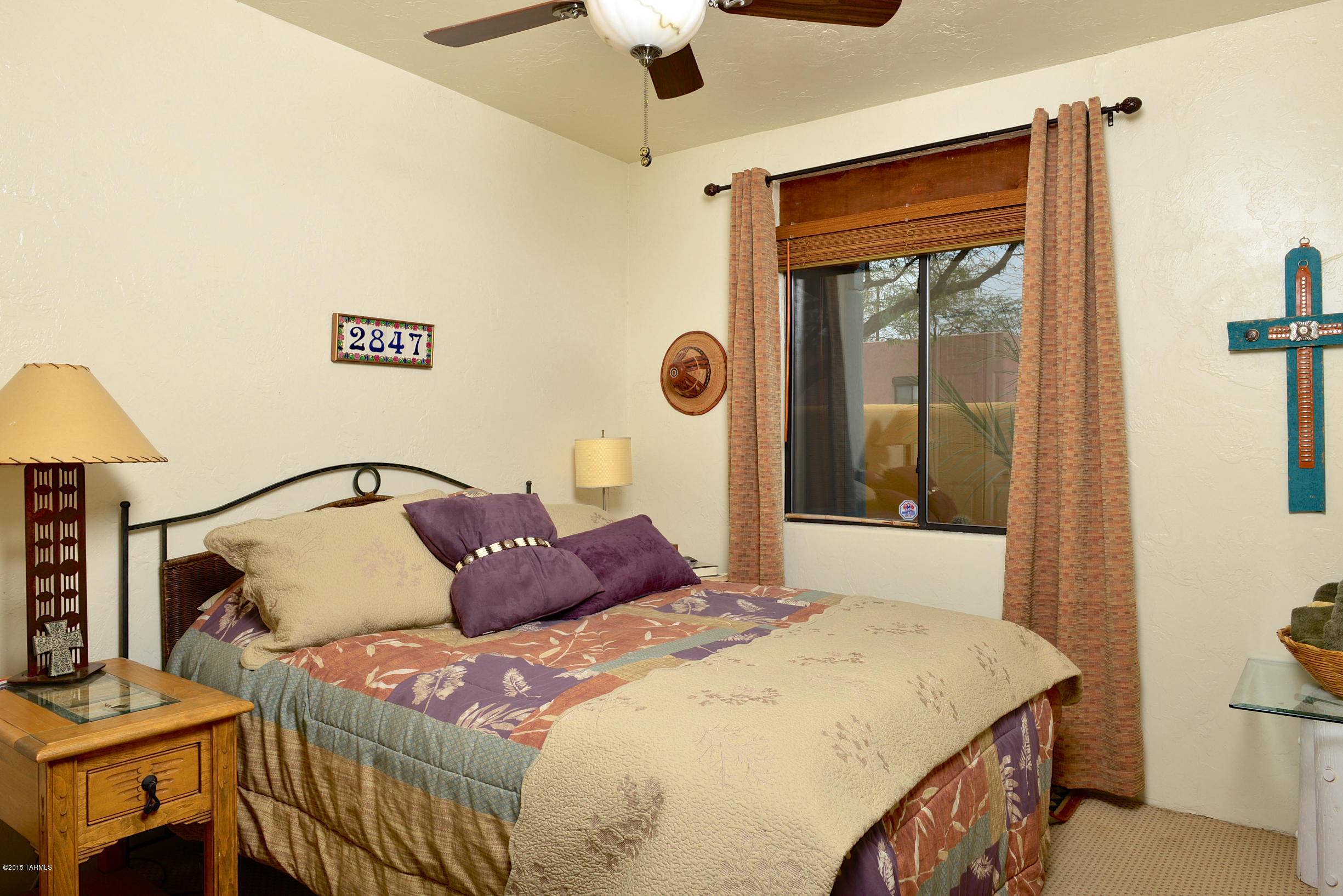 1605 W Chimayo Place