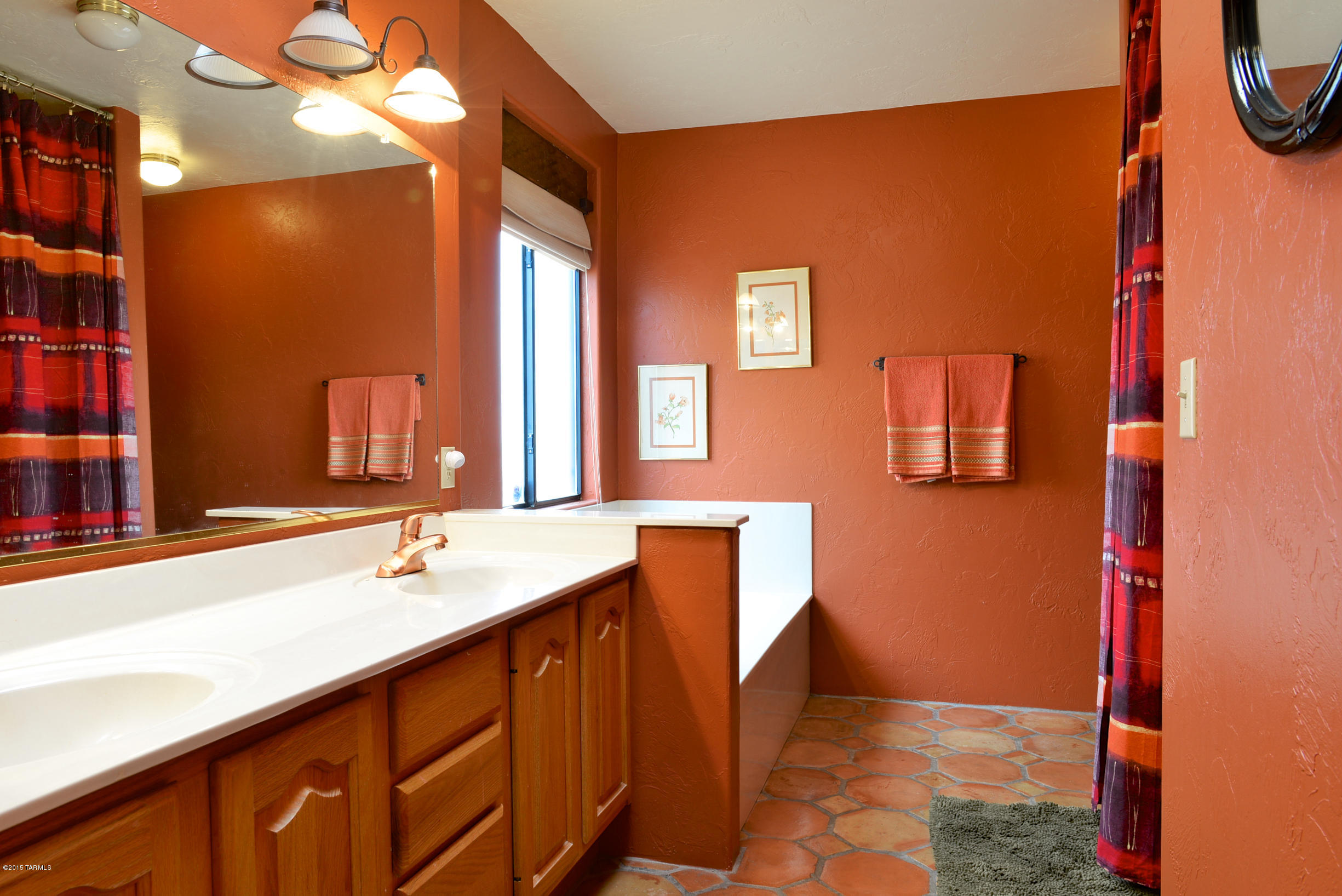 1605 W Chimayo Place