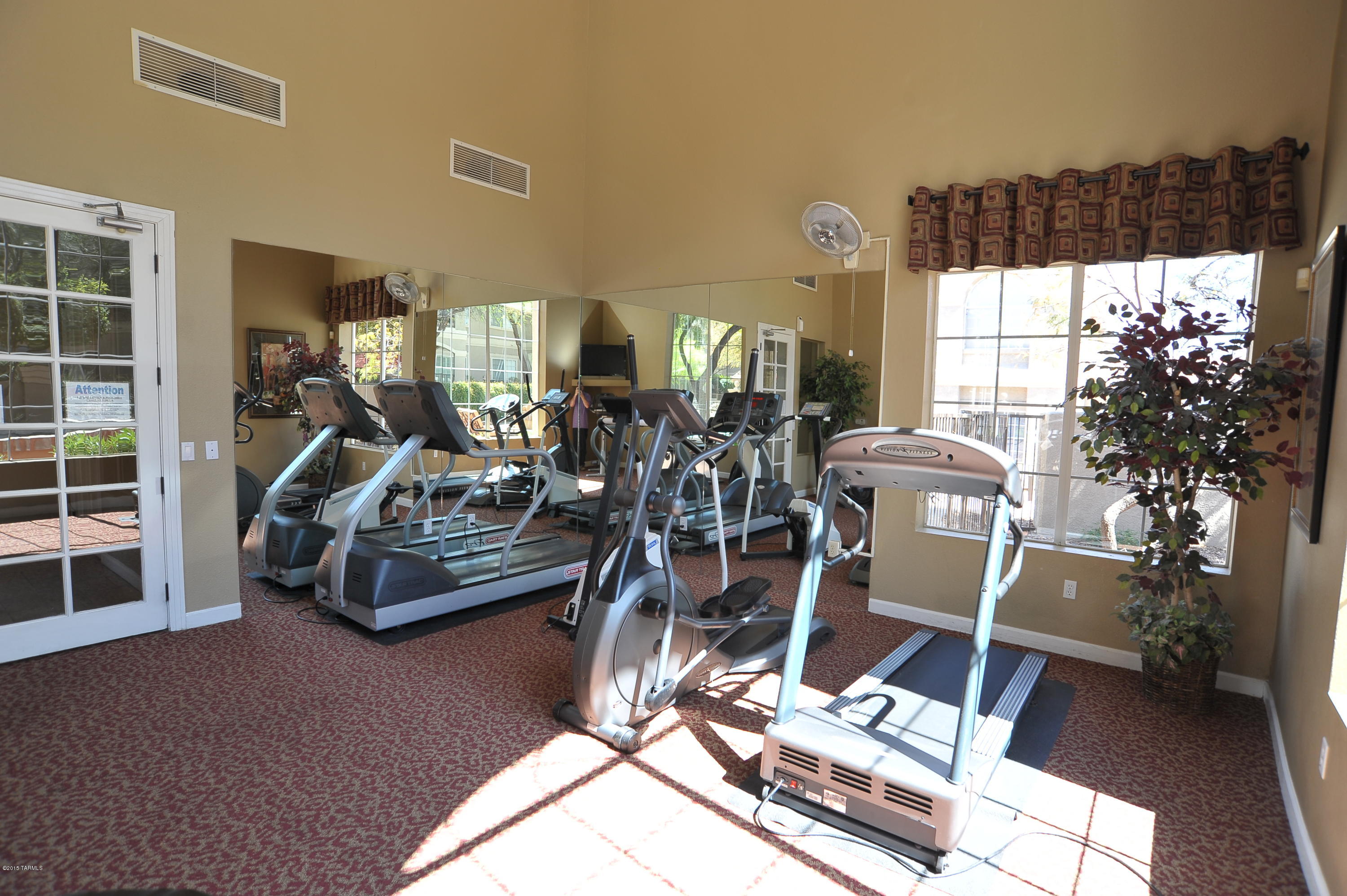 1500 E Pusch Wilderness Drive Unit: 9203