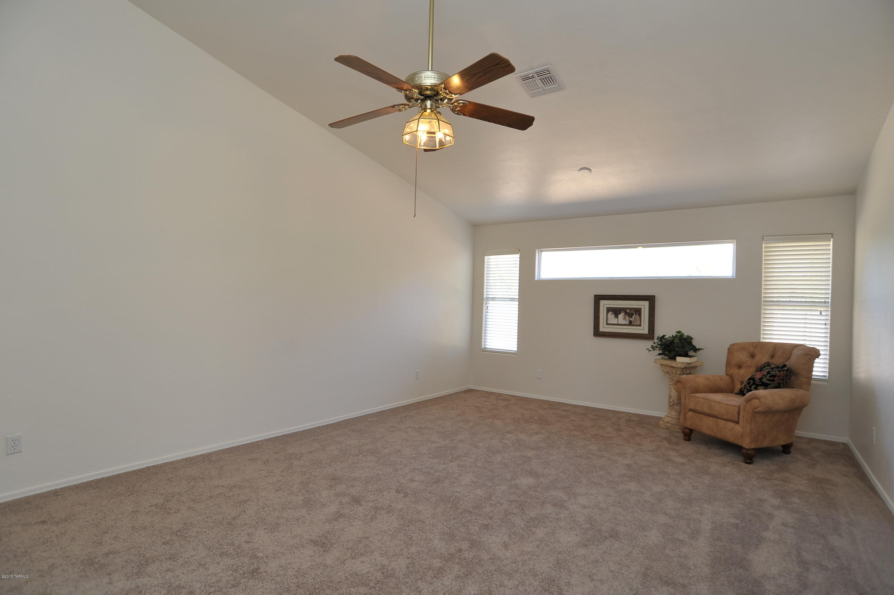 11912 N Centaurus Place