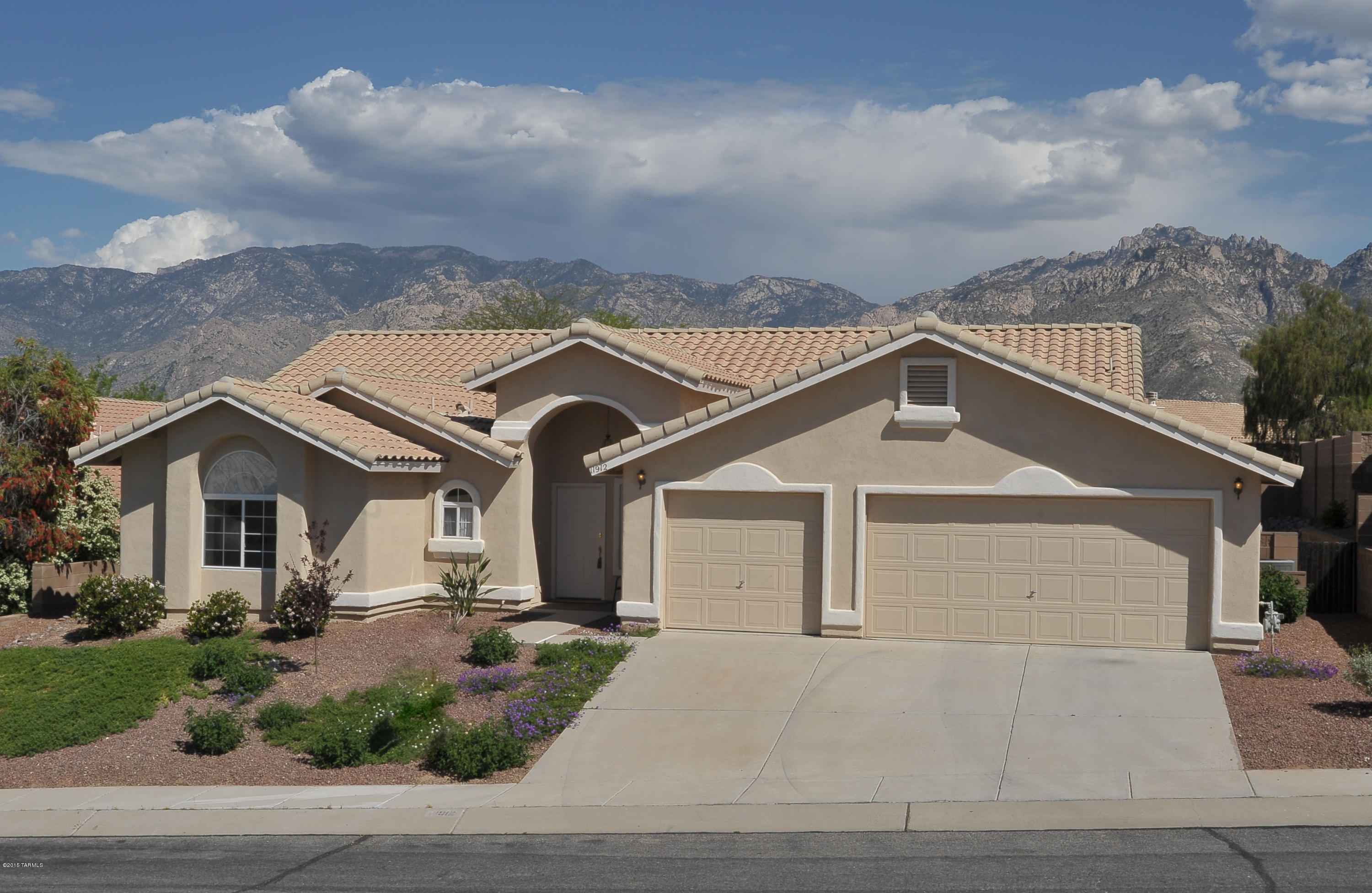 11912 N Centaurus Place