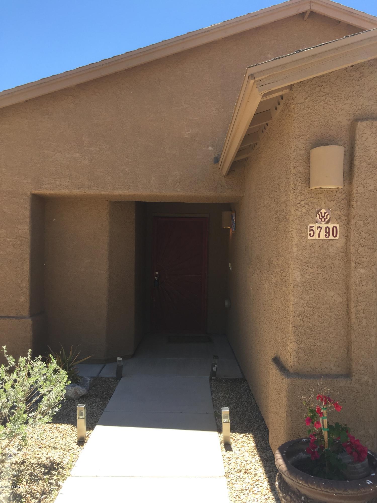 5790 E Camino Nuestras Casas