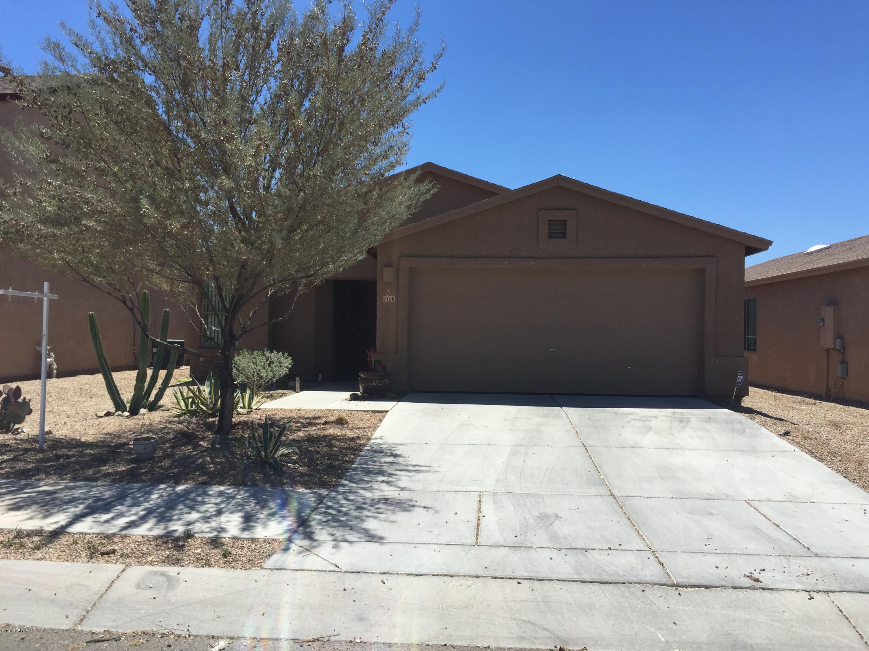 5790 E Camino Nuestras Casas