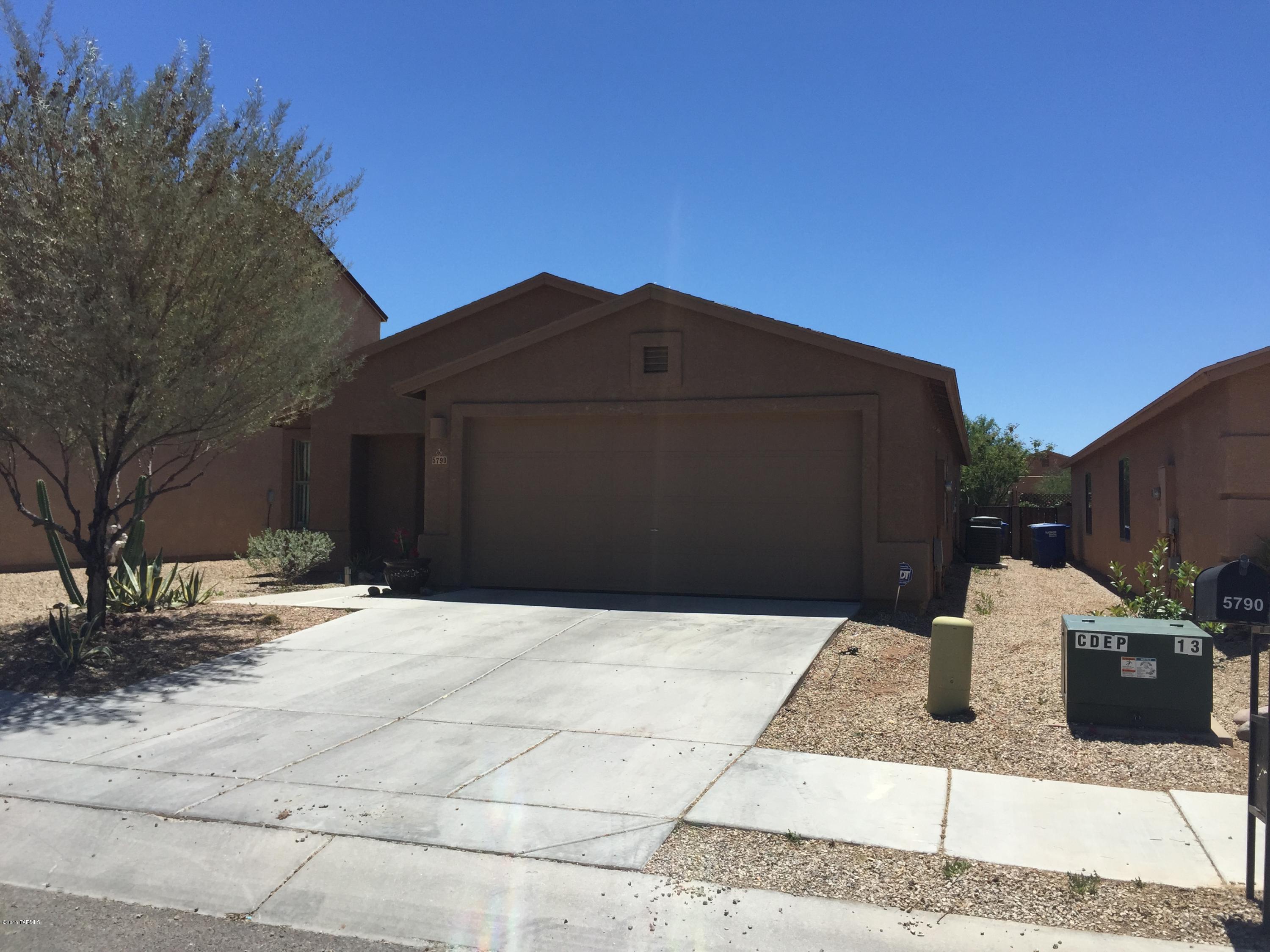 5790 E Camino Nuestras Casas