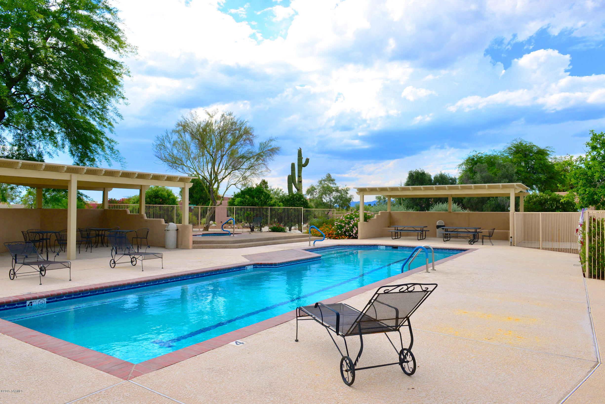 1624 W Chimayo Place