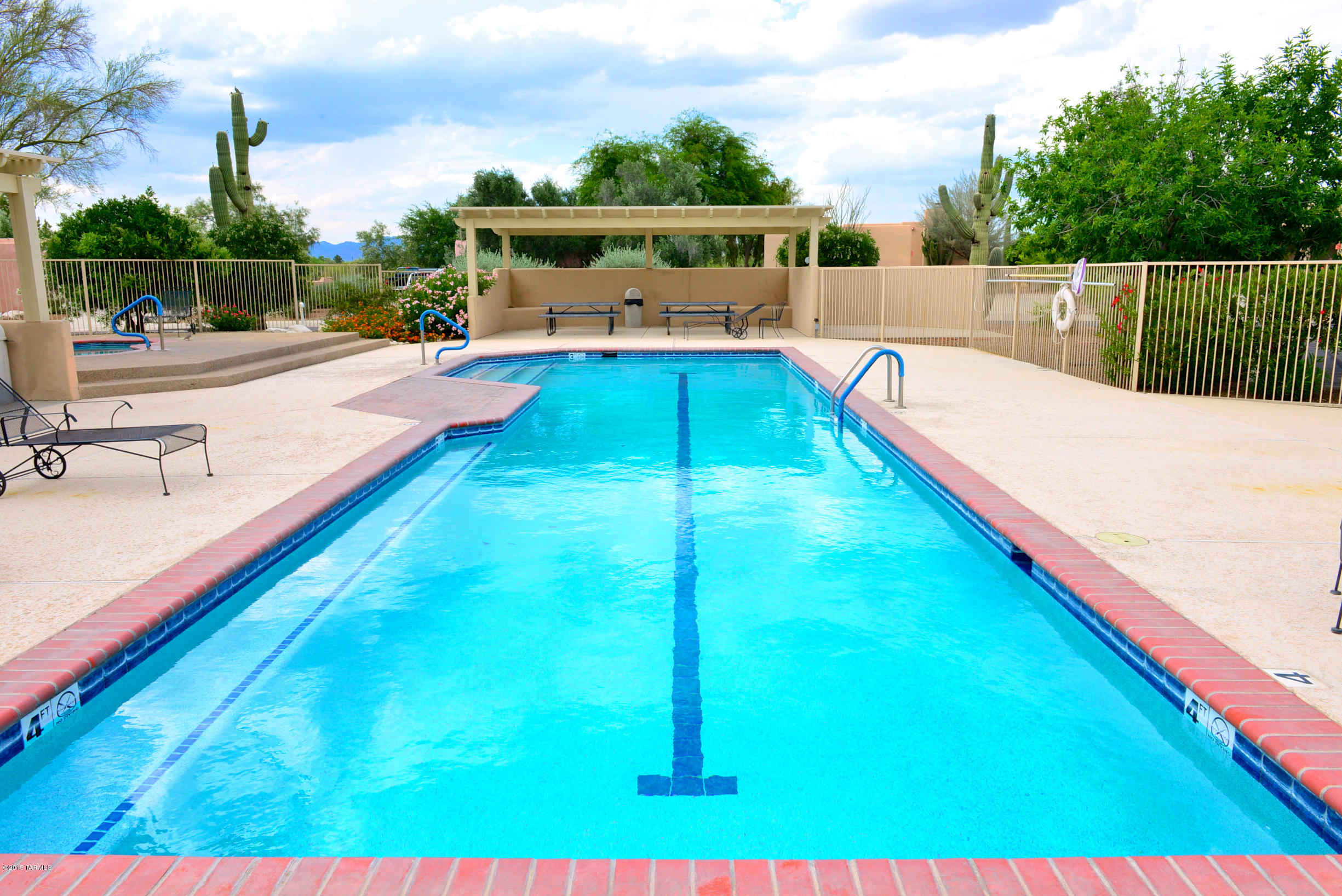 1624 W Chimayo Place