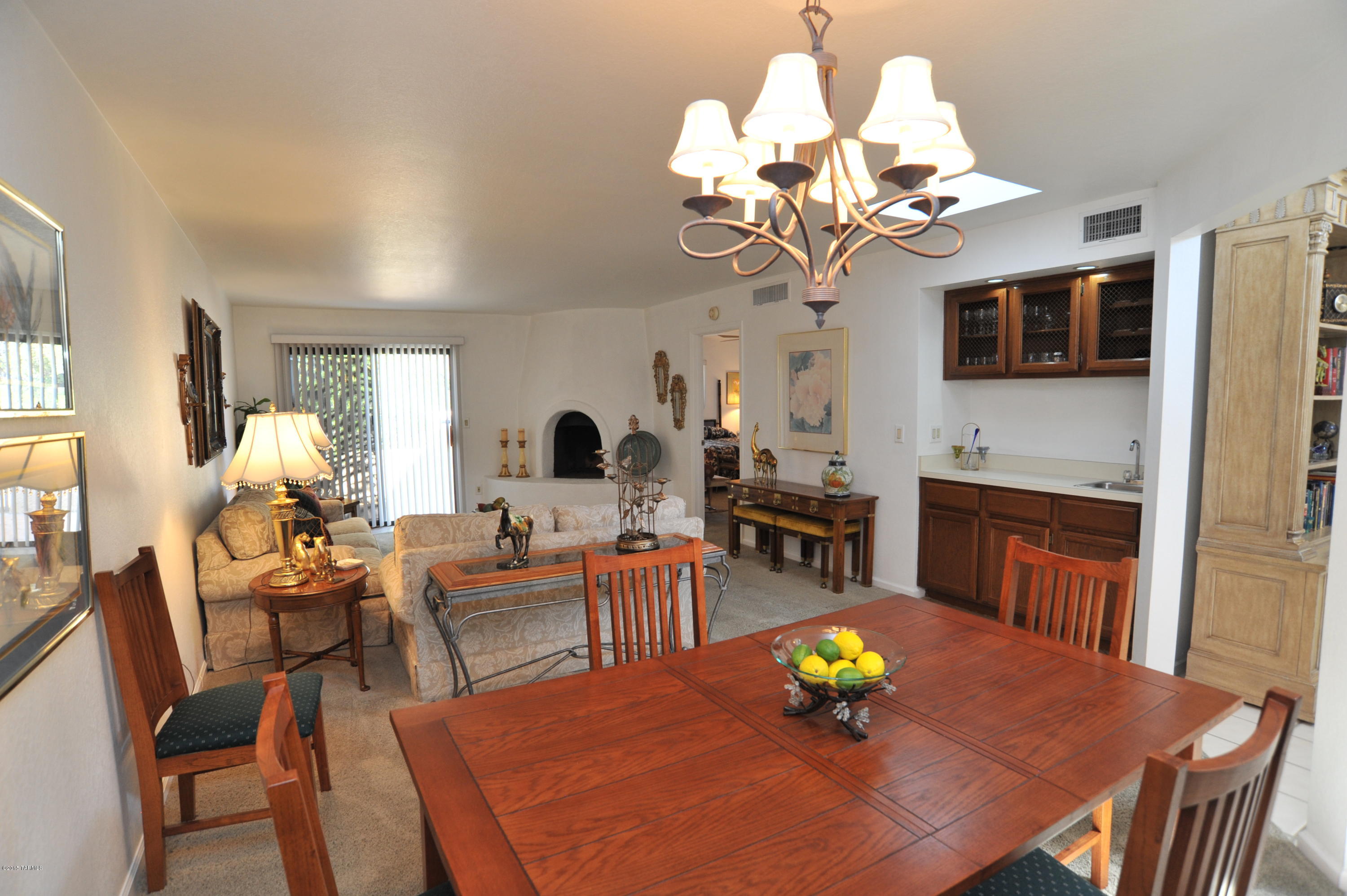 2587 W Old Glory Drive