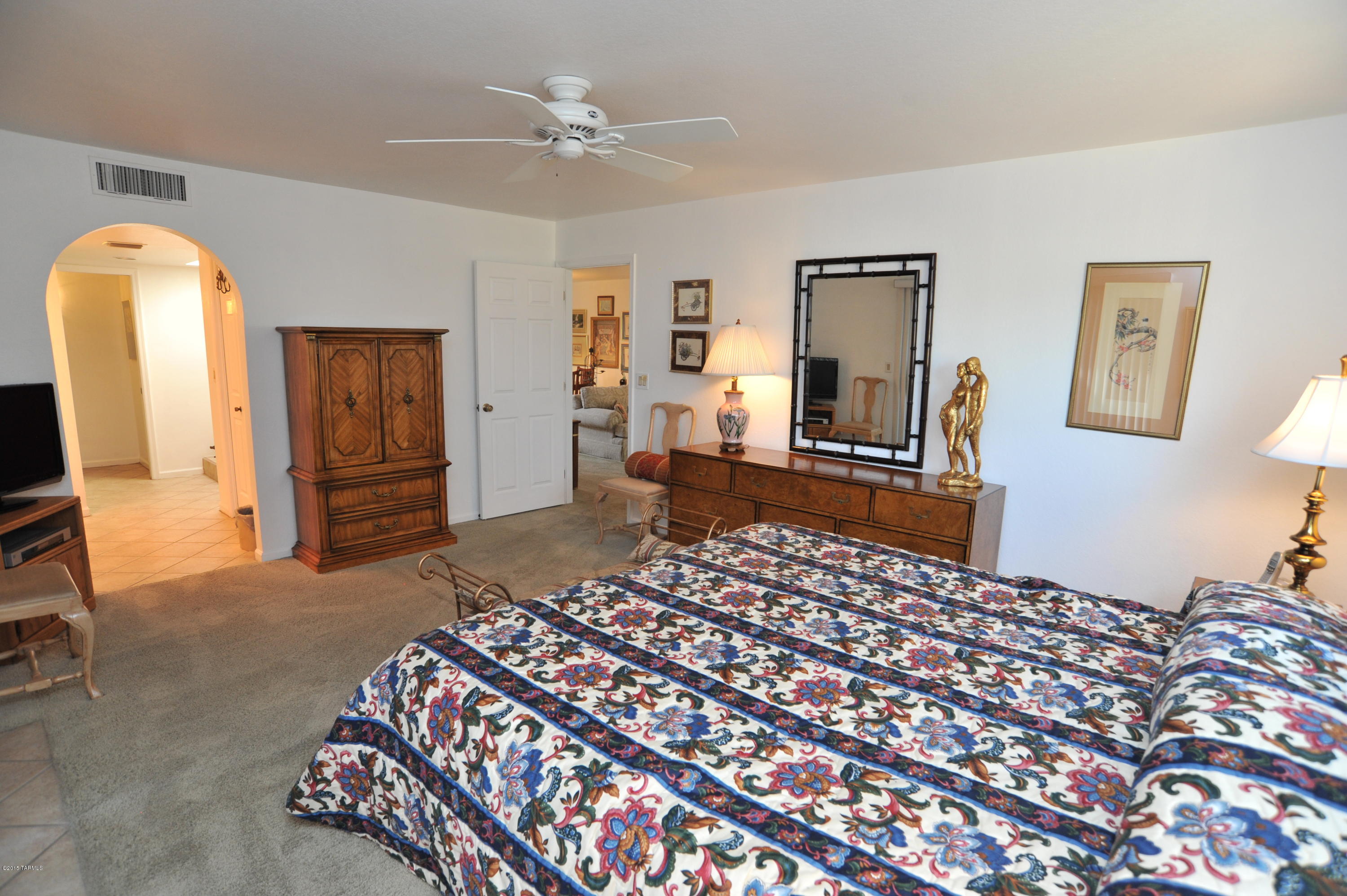 2587 W Old Glory Drive