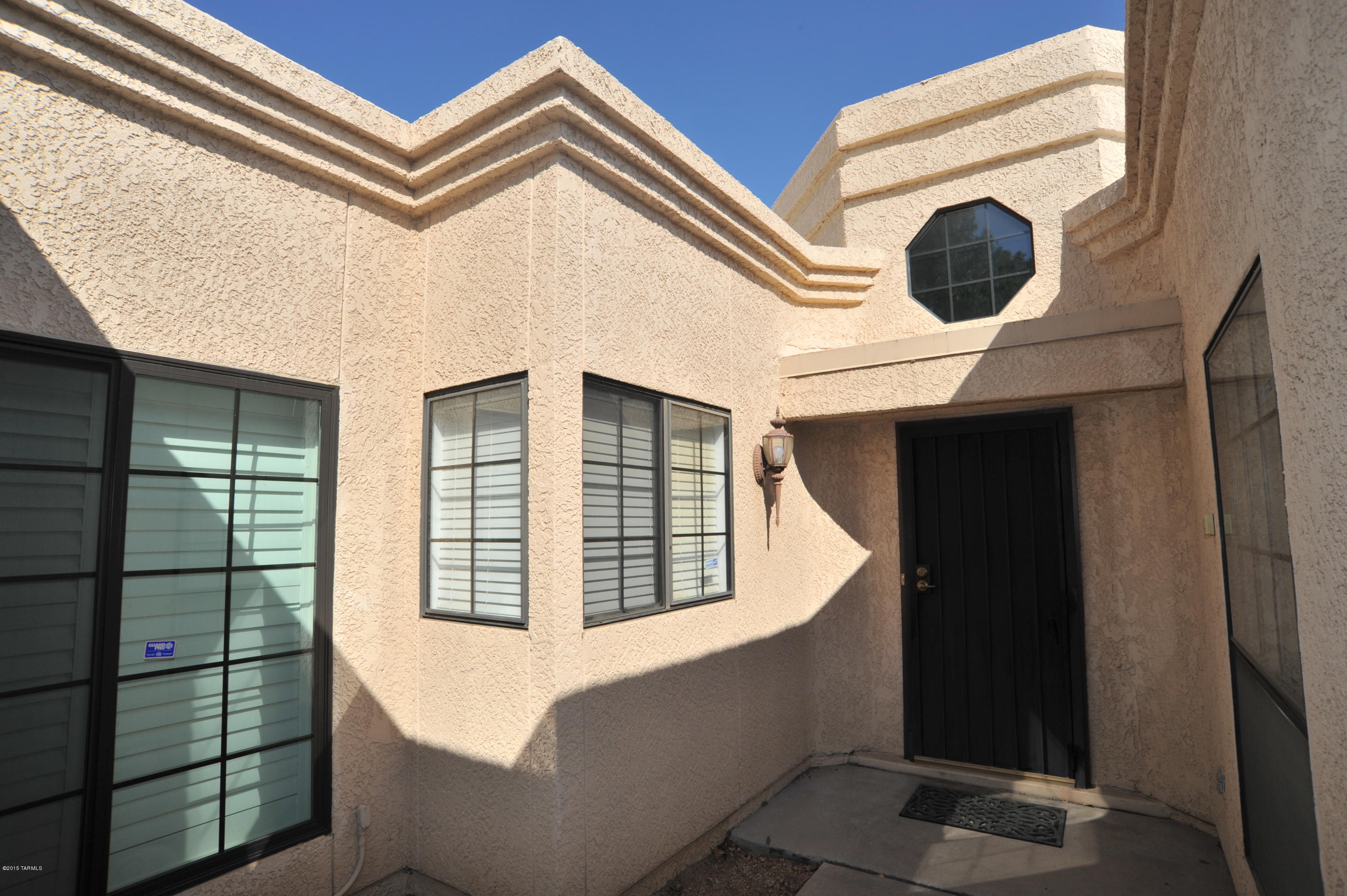 2587 W Old Glory Drive