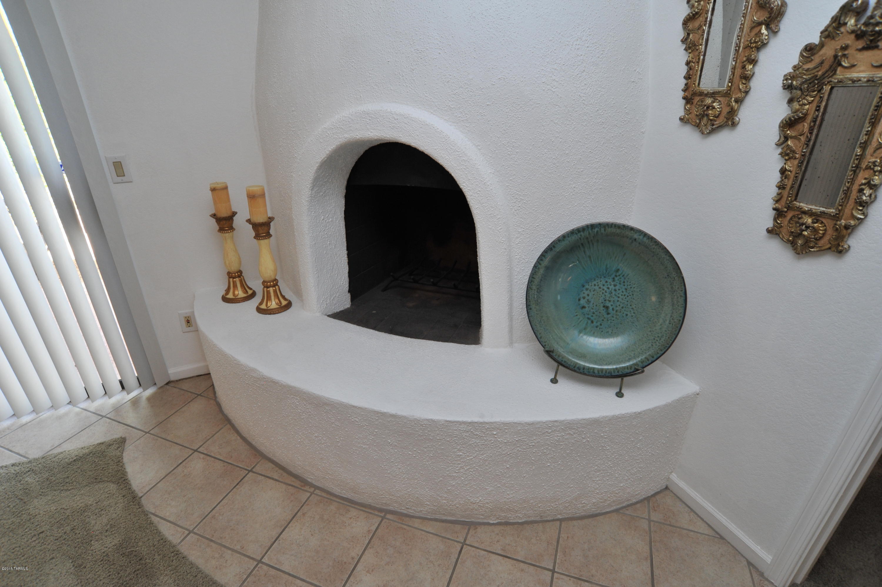 2587 W Old Glory Drive